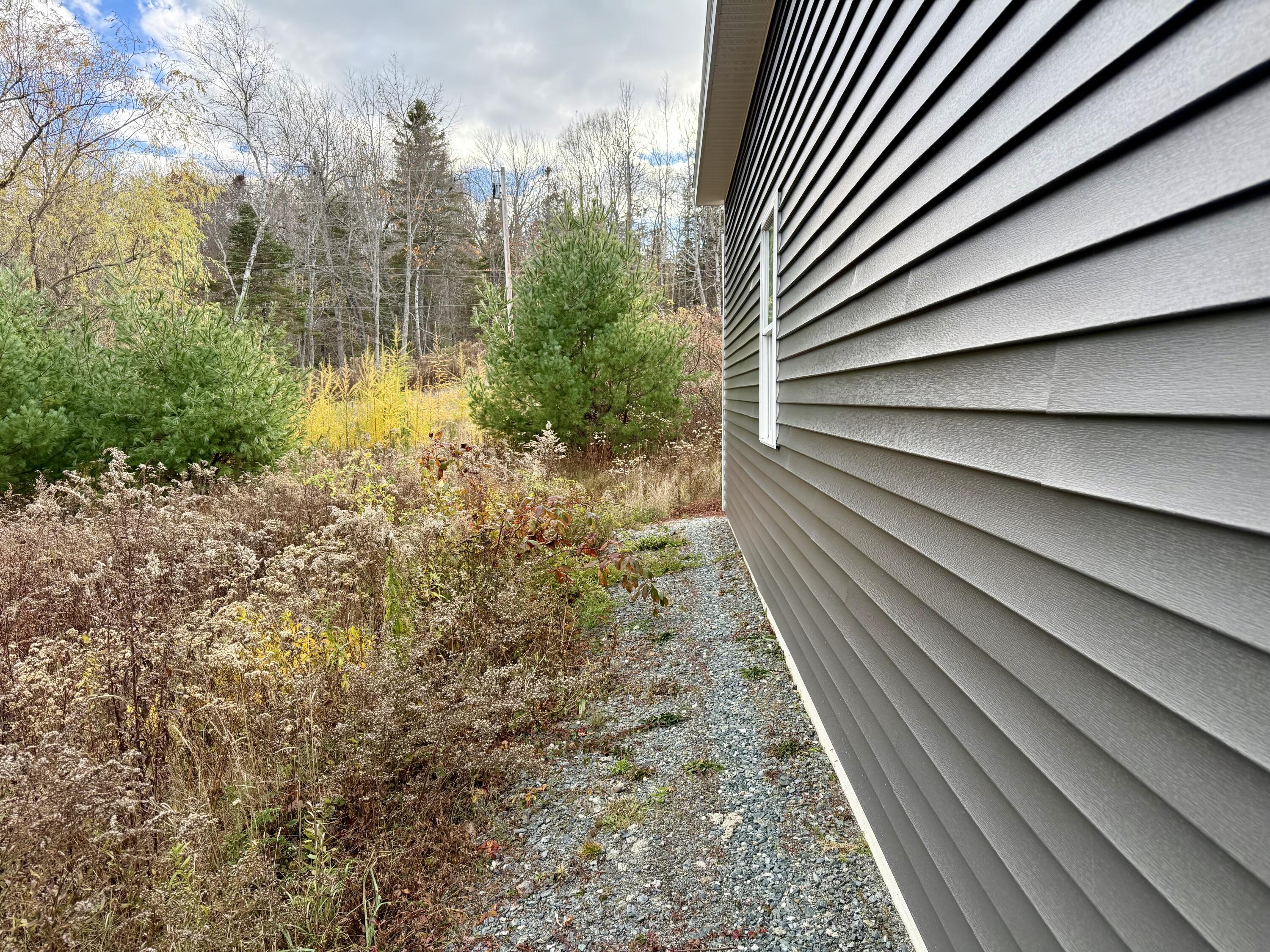 119 Eastside Road Property Photo 7