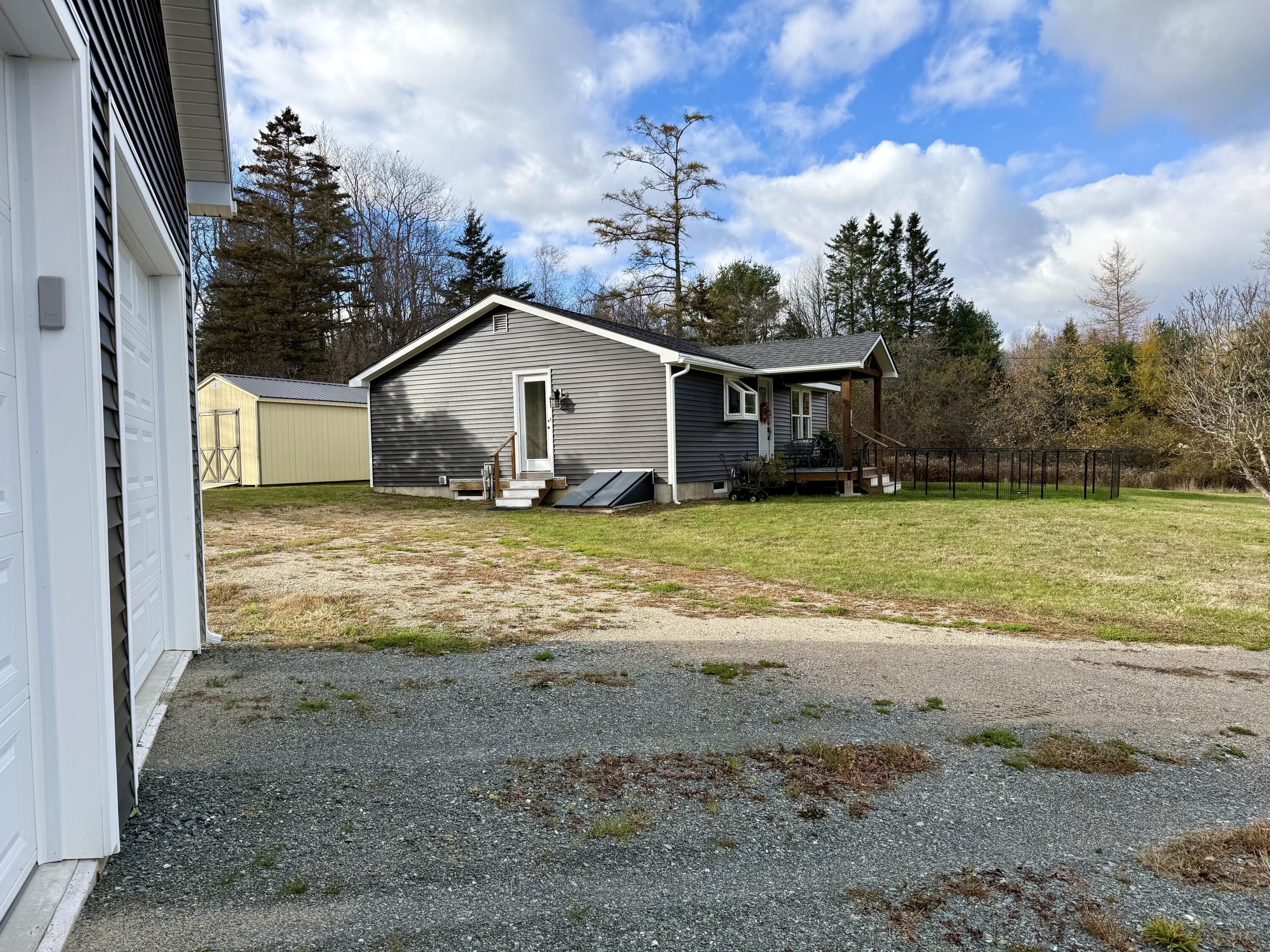 119 Eastside Road Property Photo 8