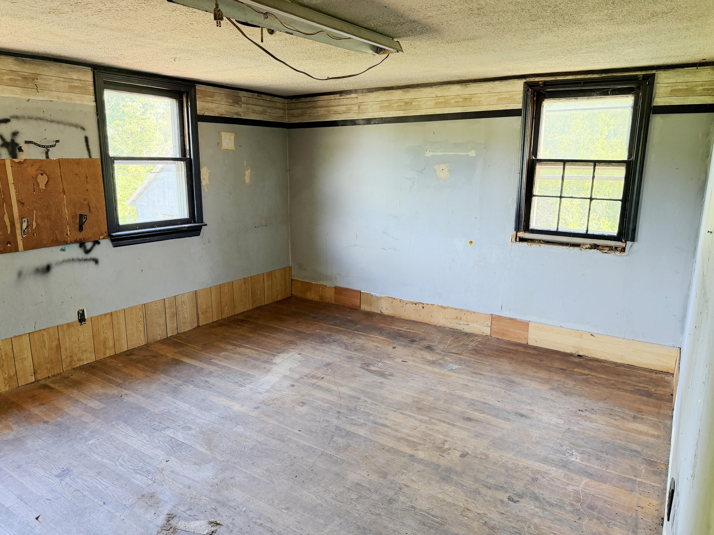 100 Gary Street Property Photo 12