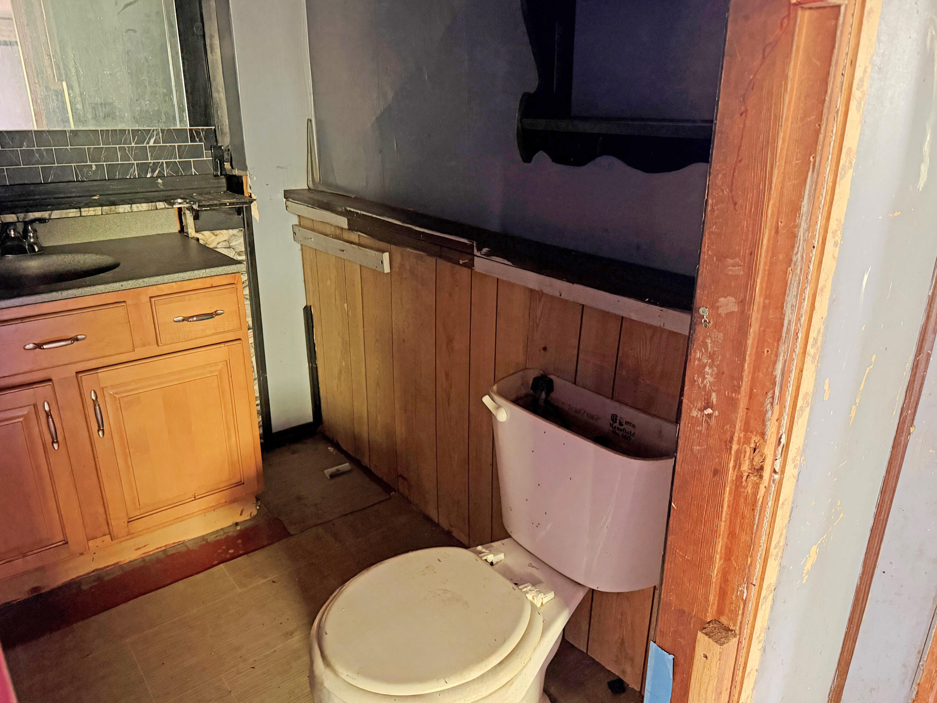 100 Gary Street Property Photo 14