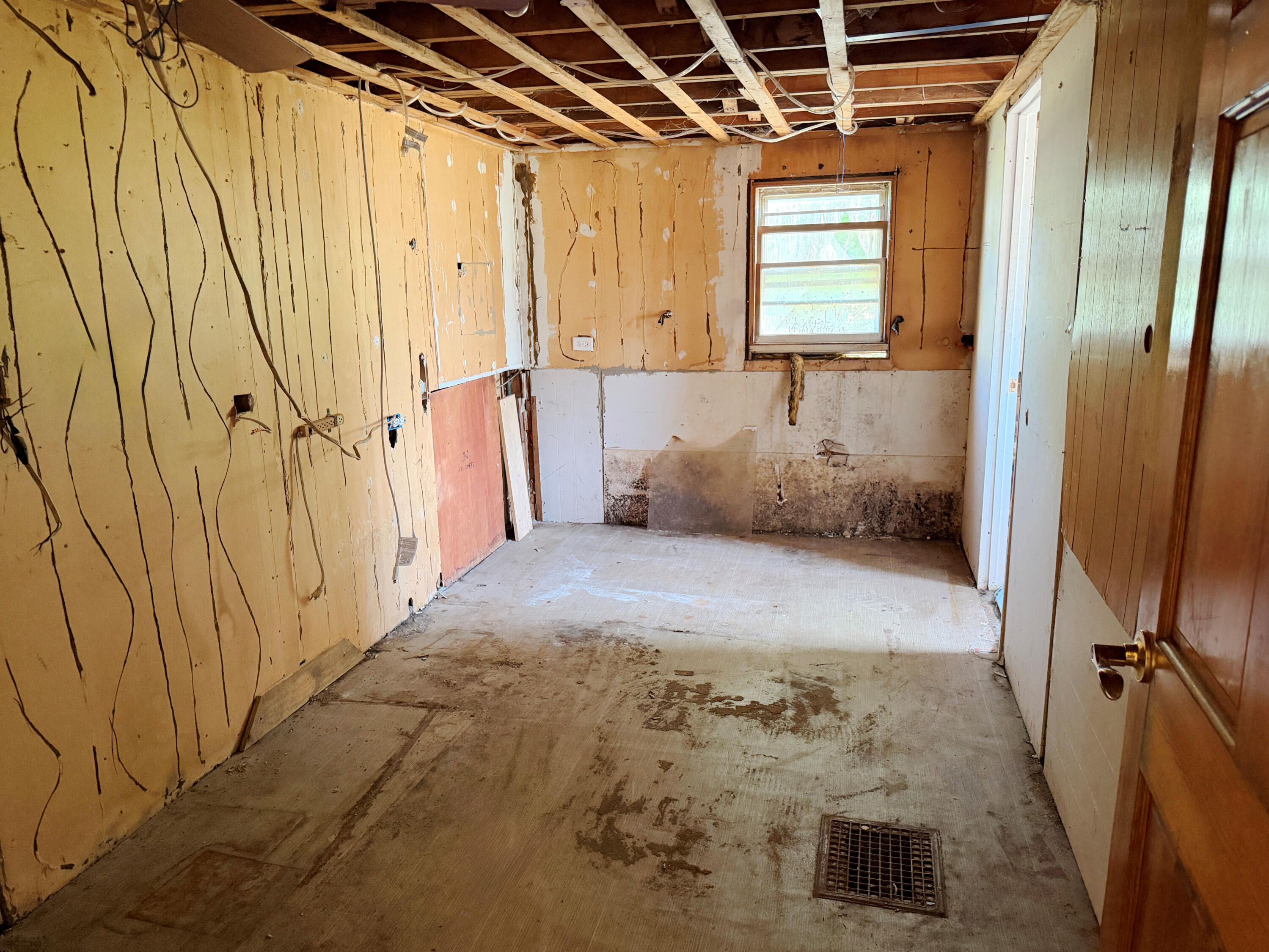 100 Gary Street Property Photo 25