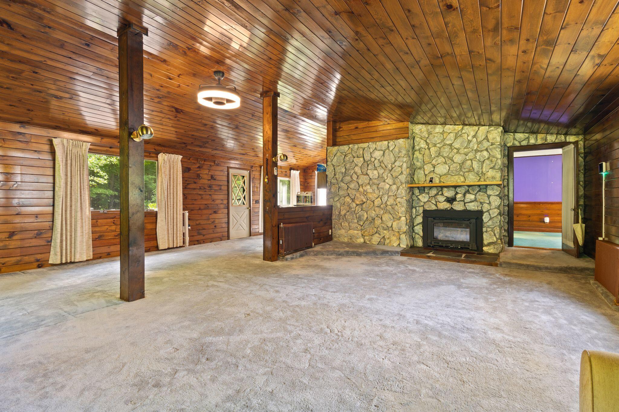 98 River Road Property Photo 21
