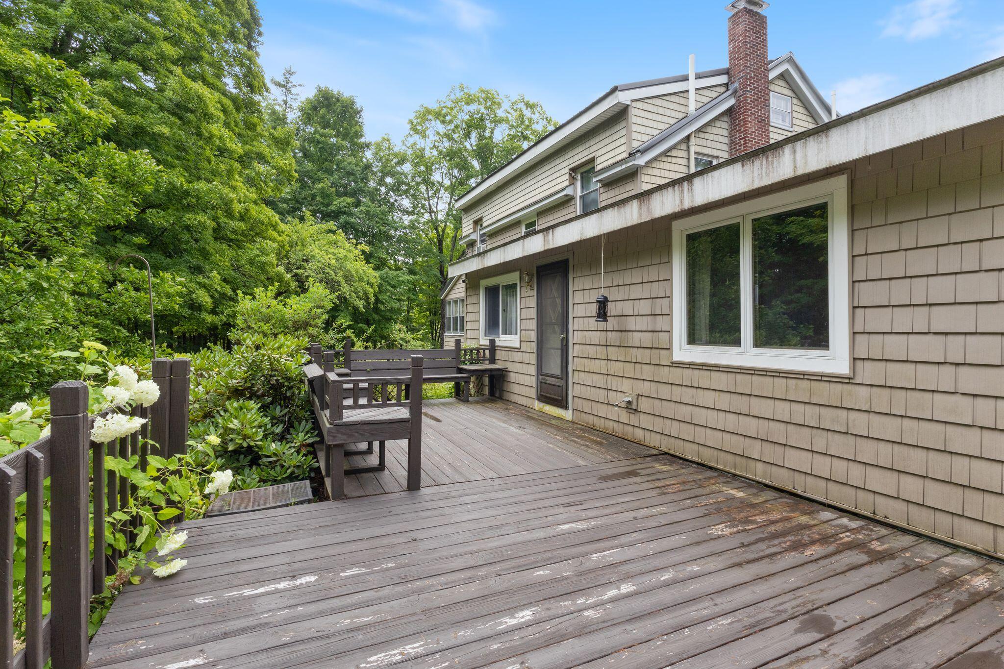 98 River Road Property Photo 39