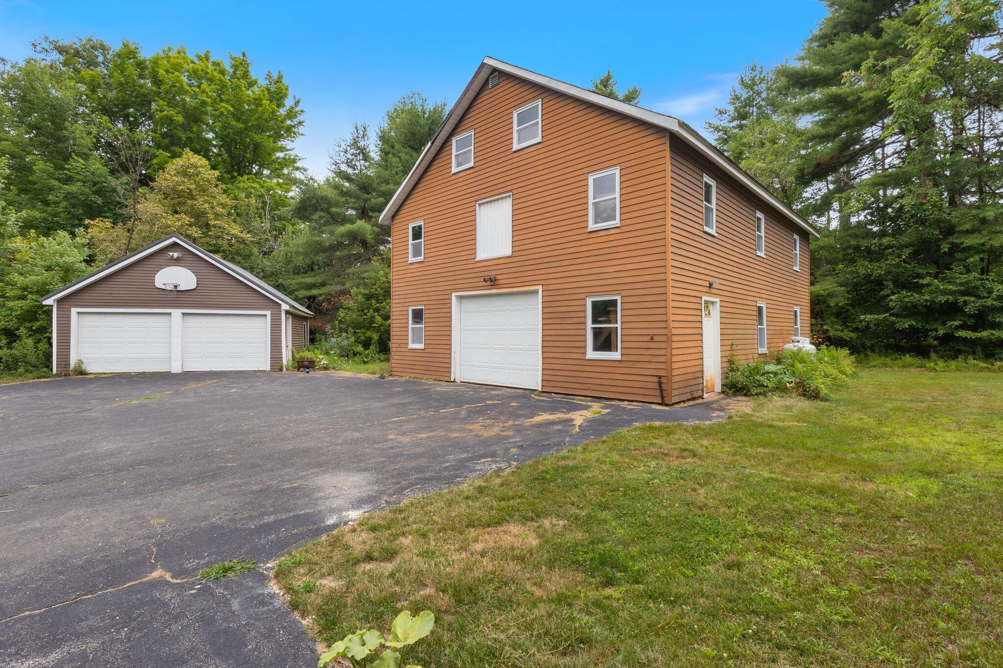 98 River Road Property Photo 47
