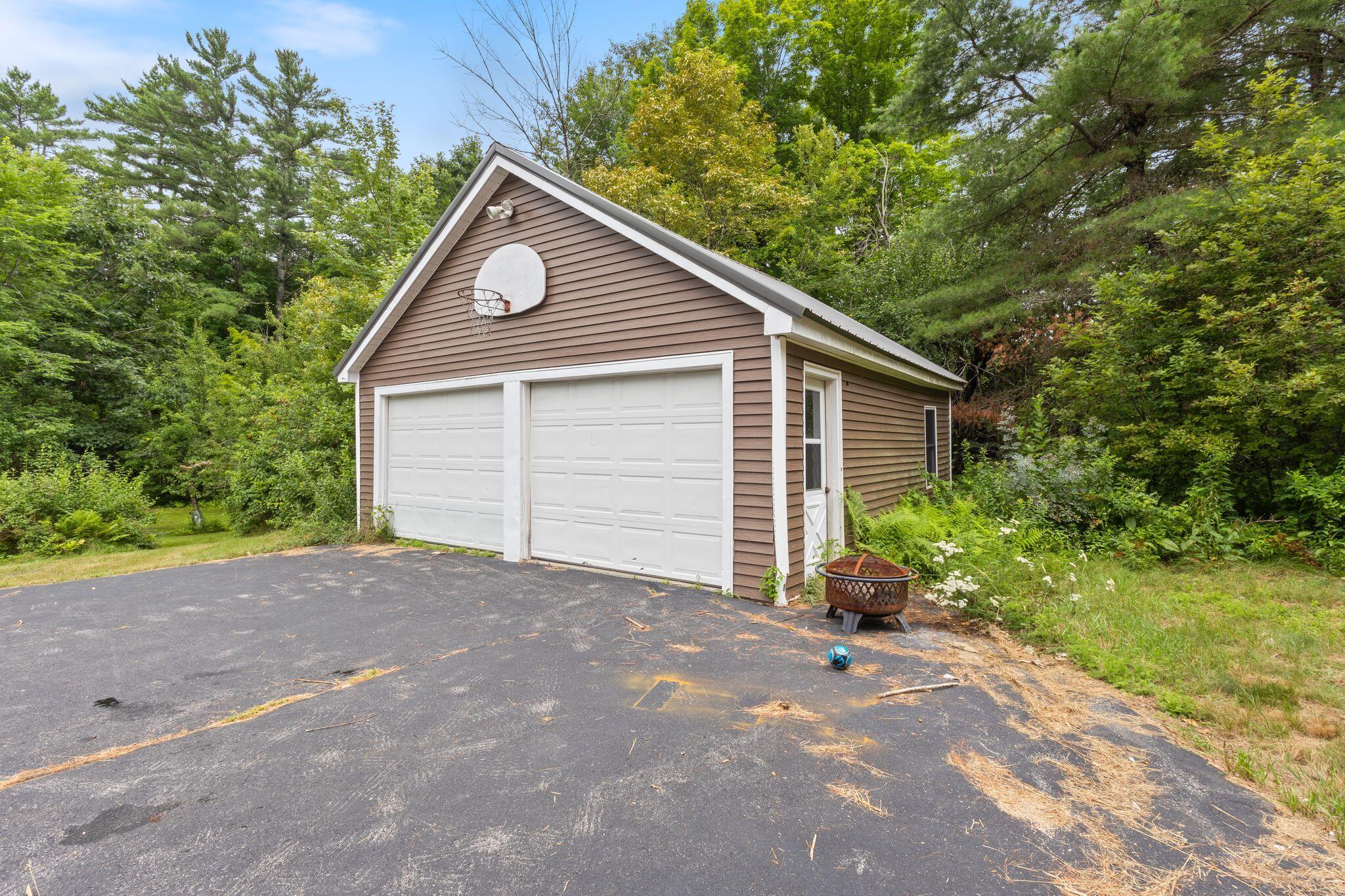 98 River Road Property Photo 51