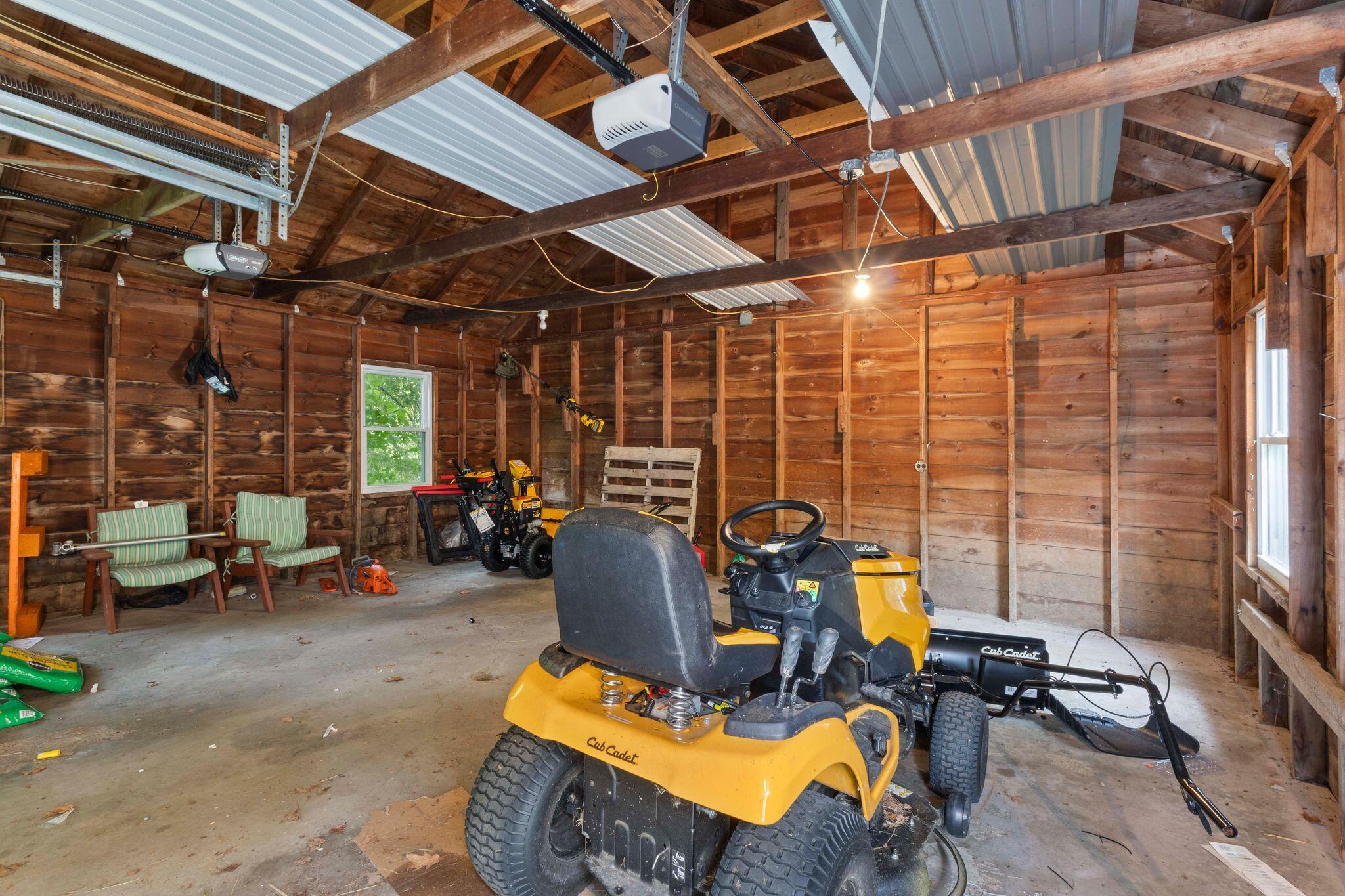 98 River Road Property Photo 52
