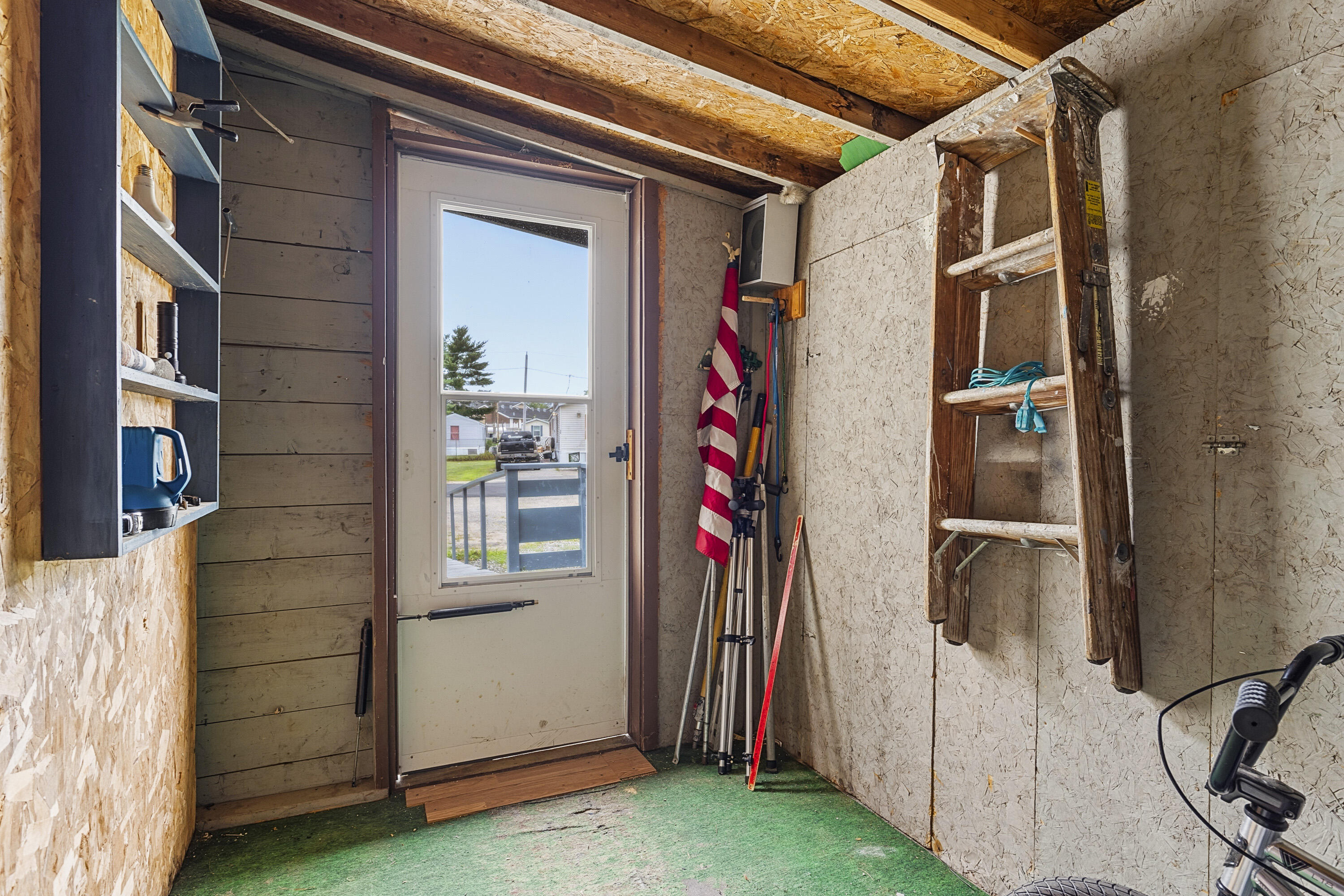 43 Medomak Mobile Home Park 43 Property Photo 6