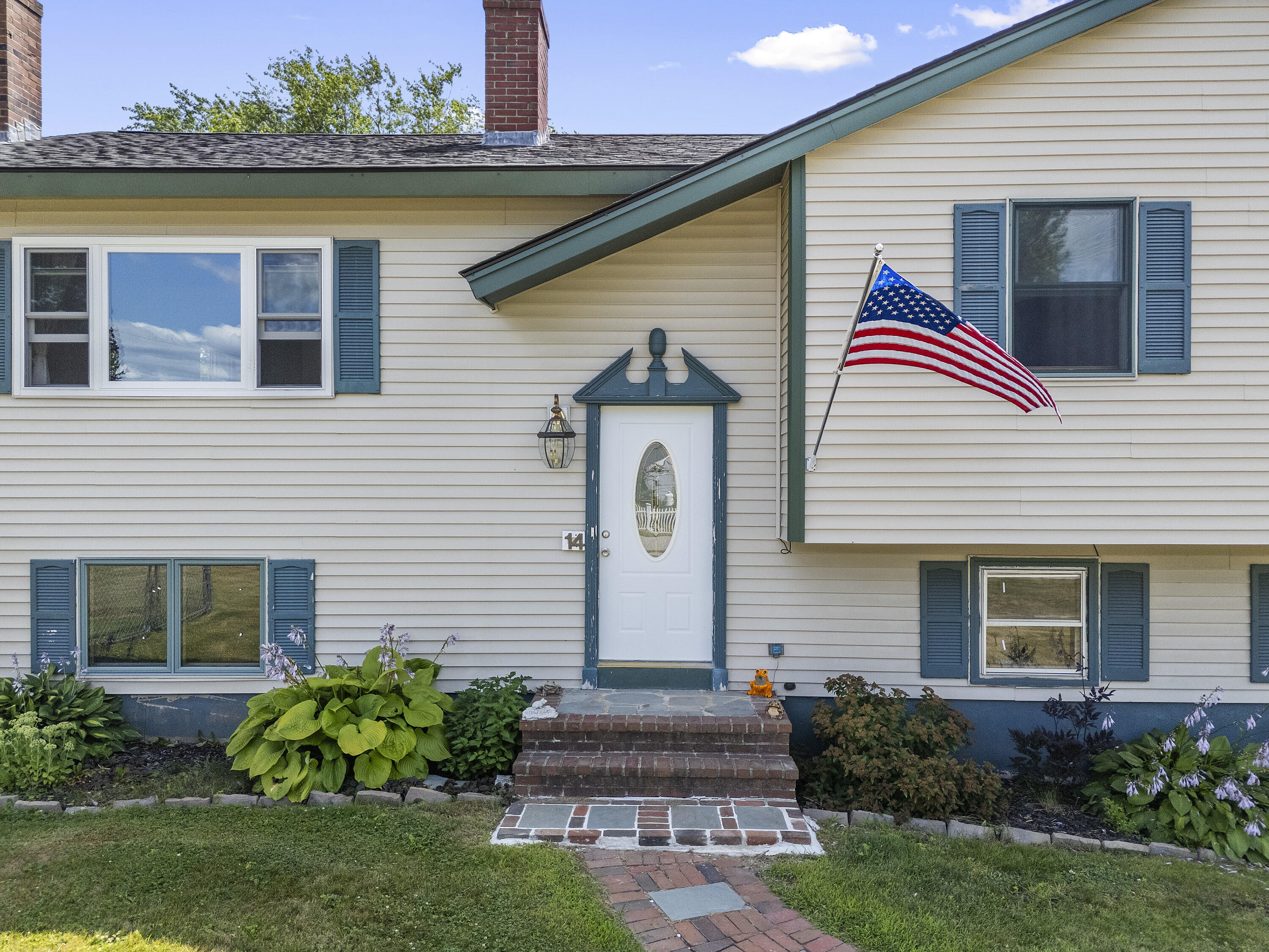 14 Douglas Avenue Property Photo 6