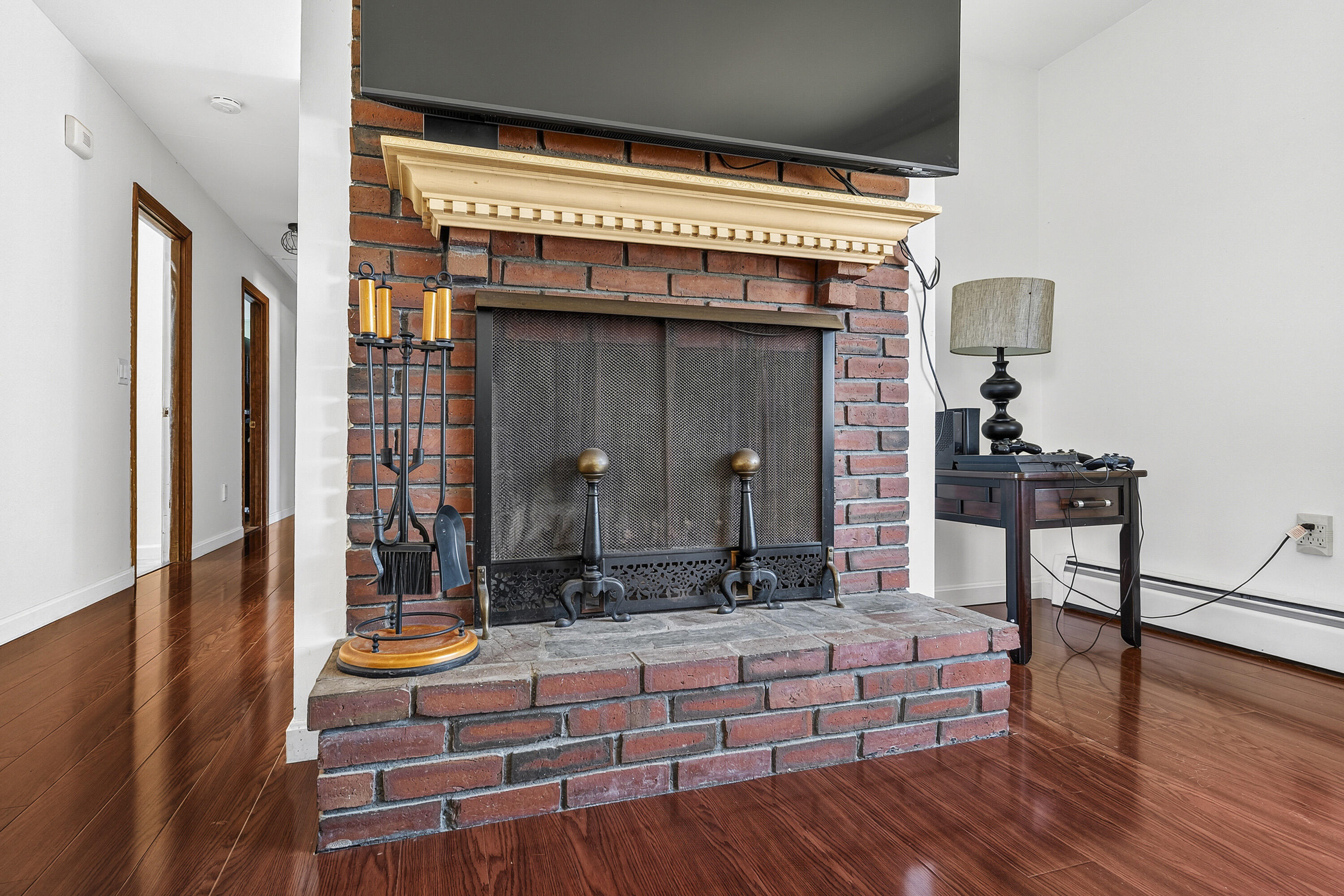 14 Douglas Avenue Property Photo 12