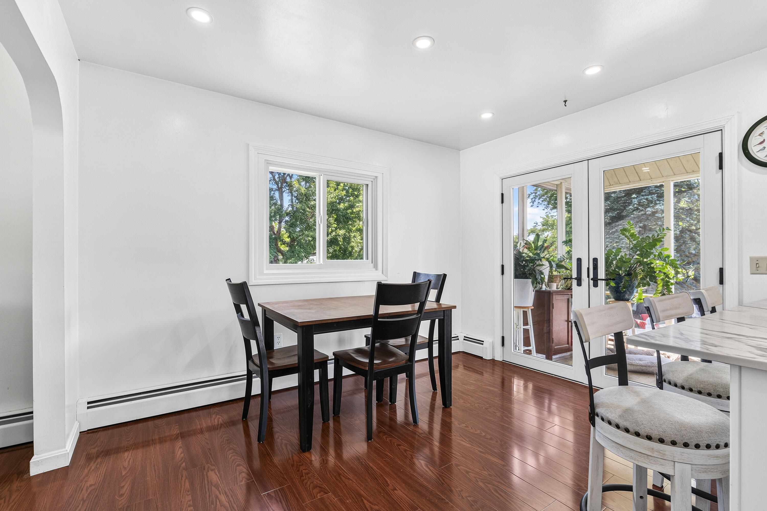 14 Douglas Avenue Property Photo 15