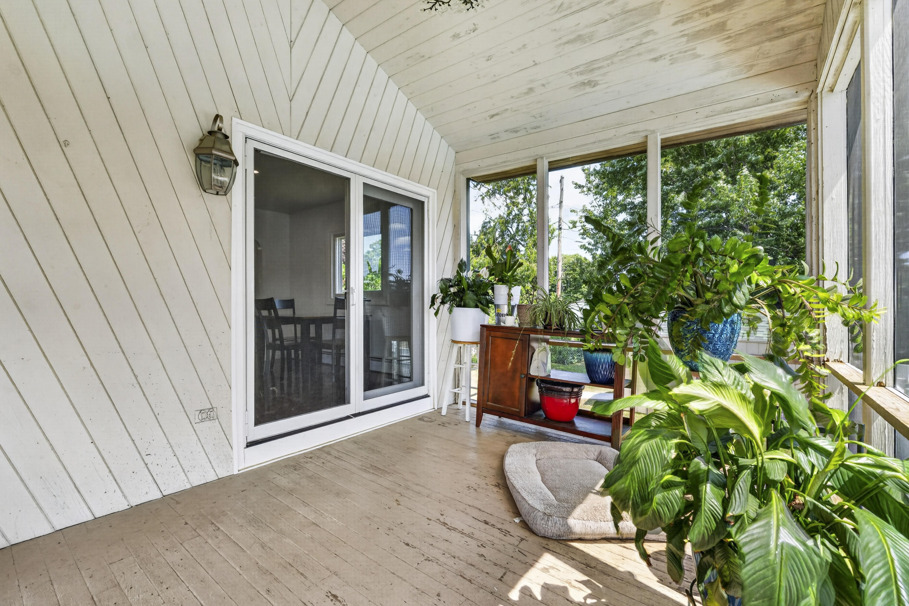 14 Douglas Avenue Property Photo 16