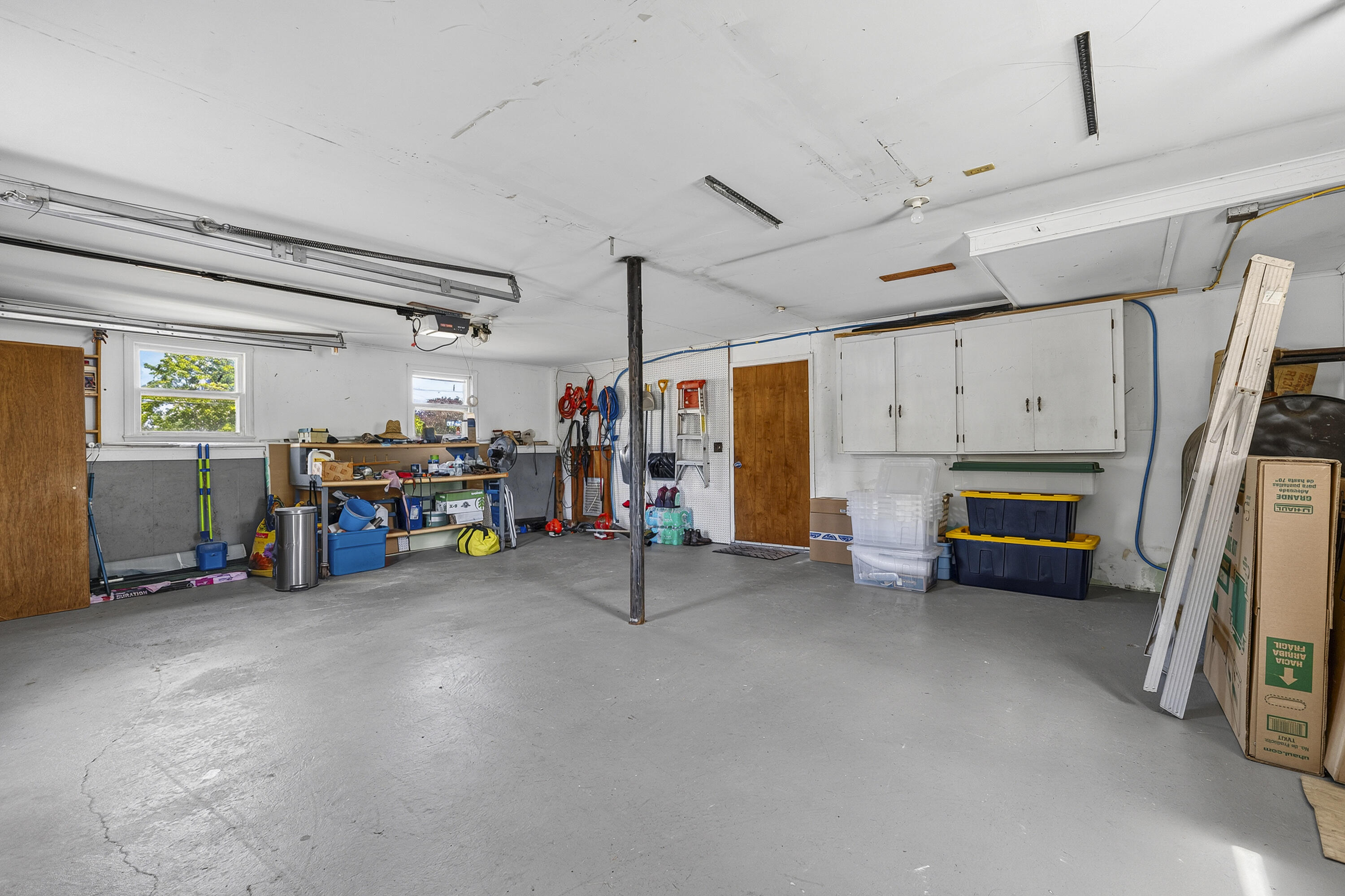 14 Douglas Avenue Property Photo 38