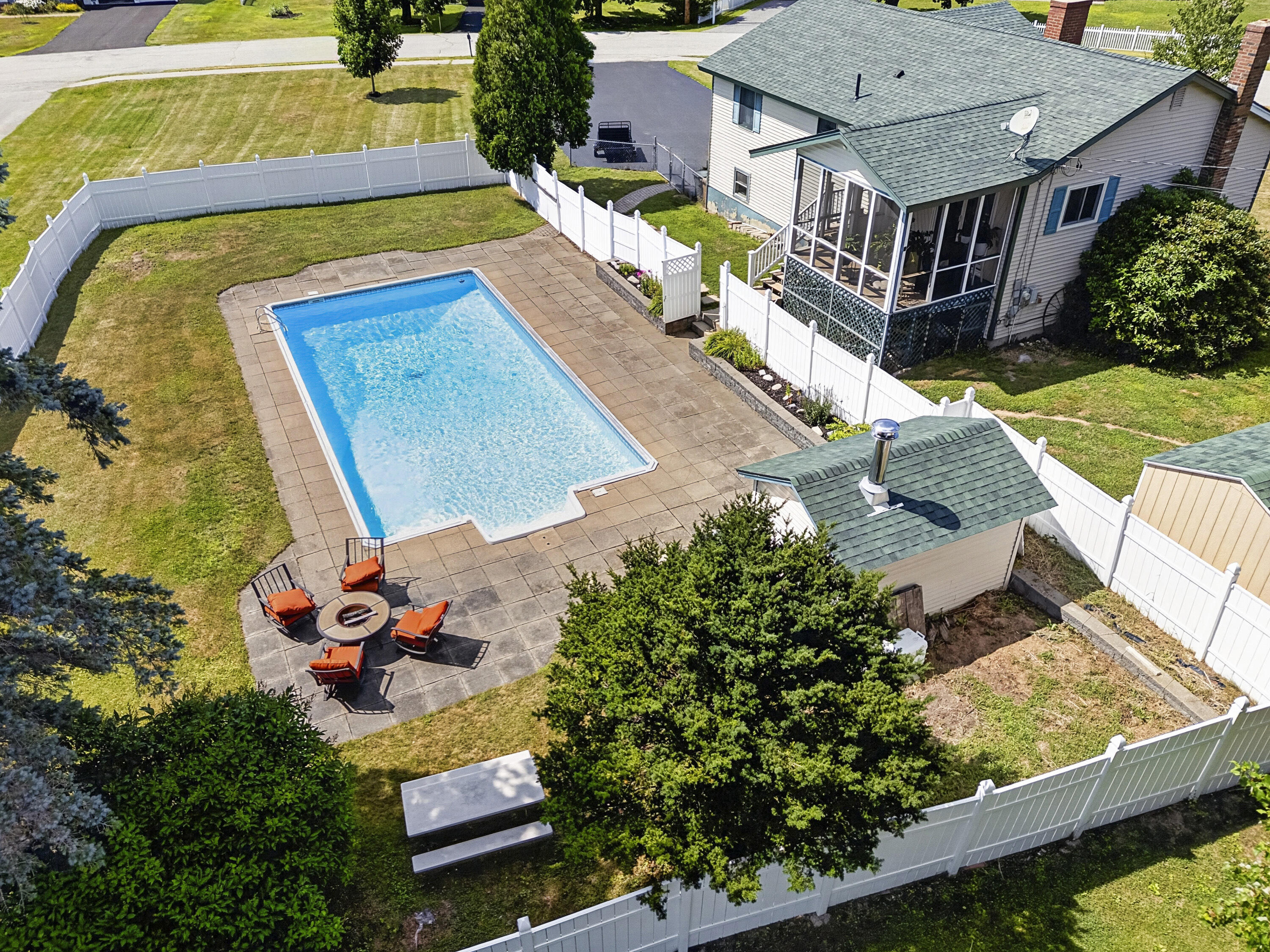 14 Douglas Avenue Property Photo 50