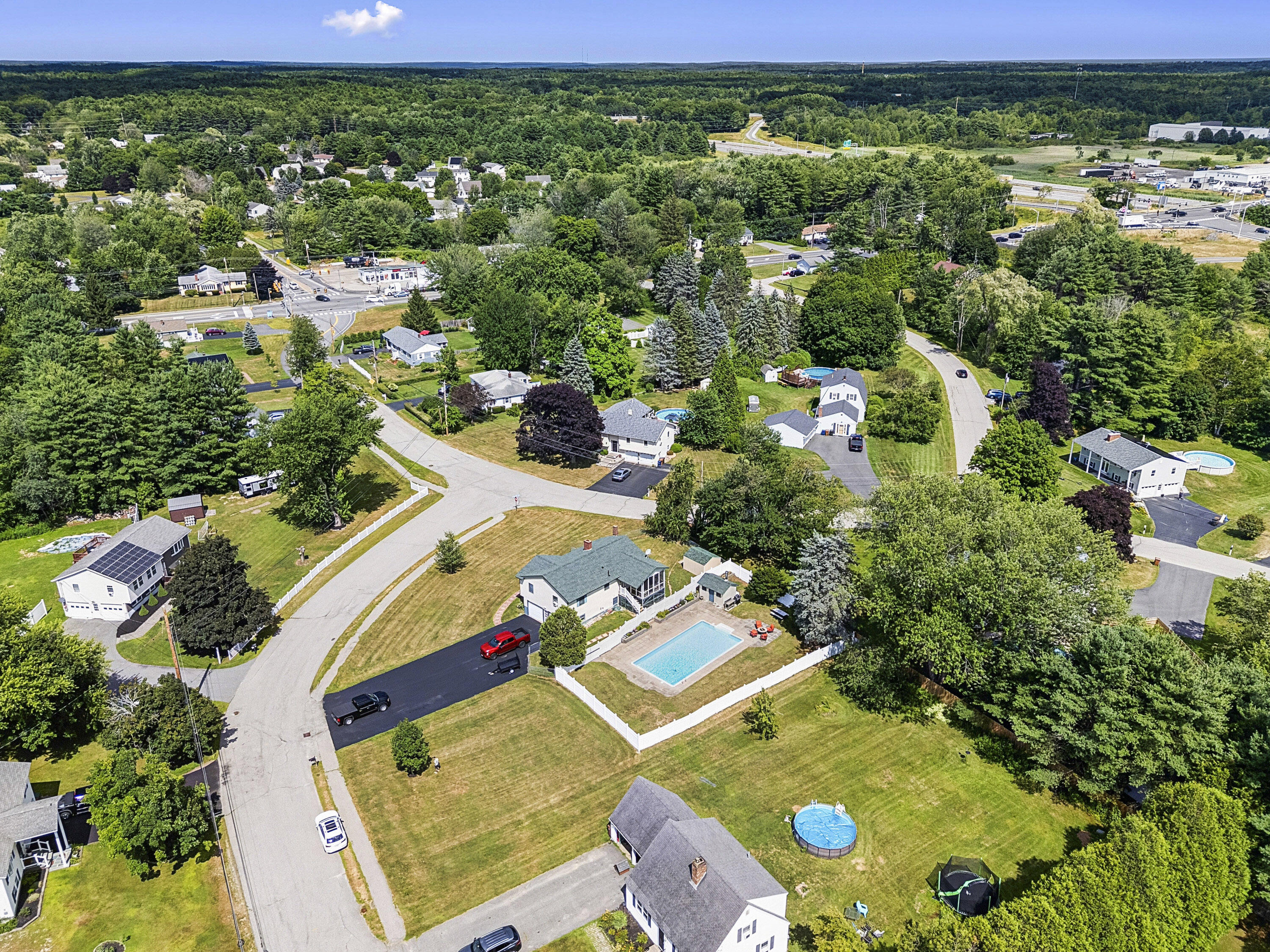 14 Douglas Avenue Property Photo 62