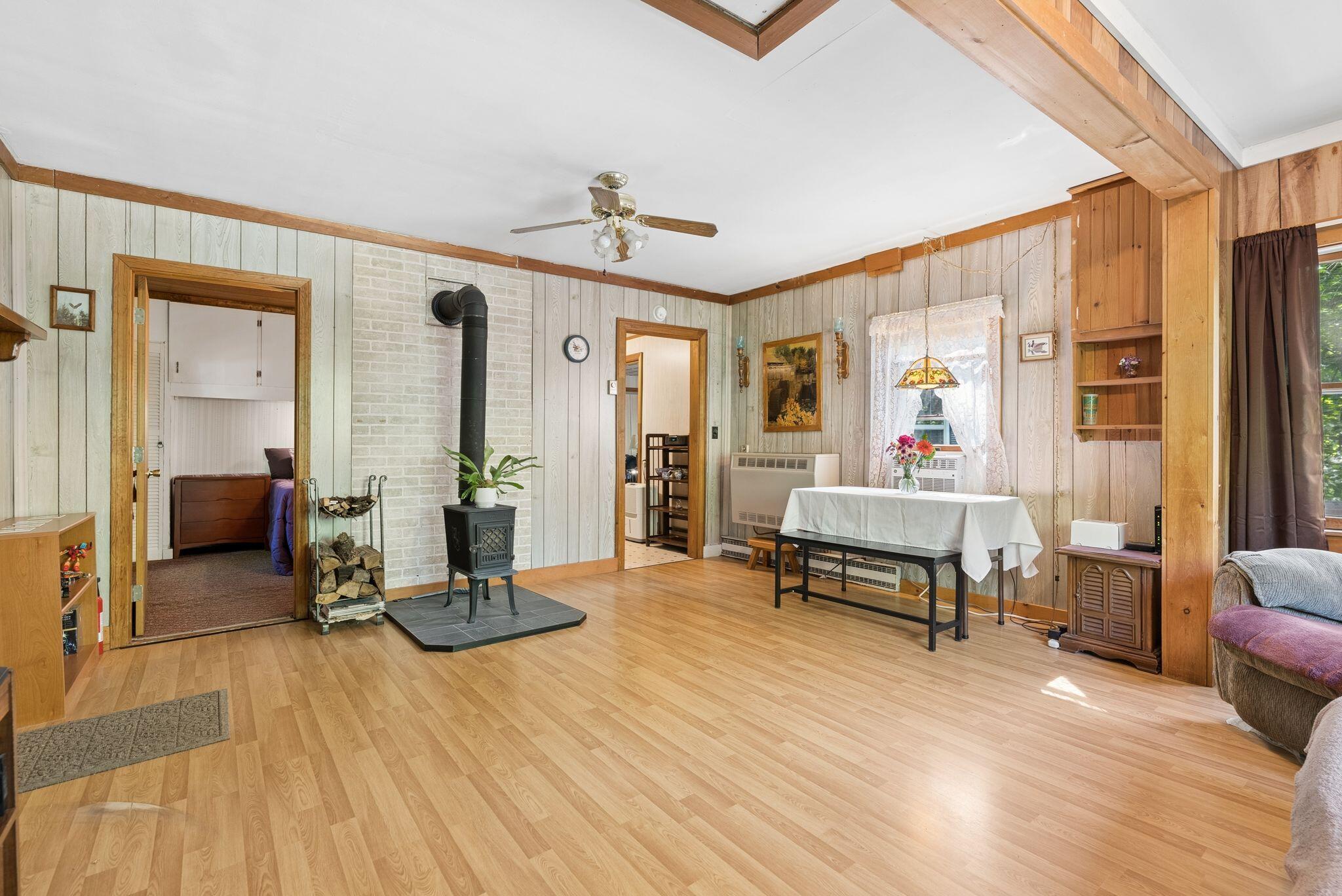 247 Lake View Drive Property Photo 8
