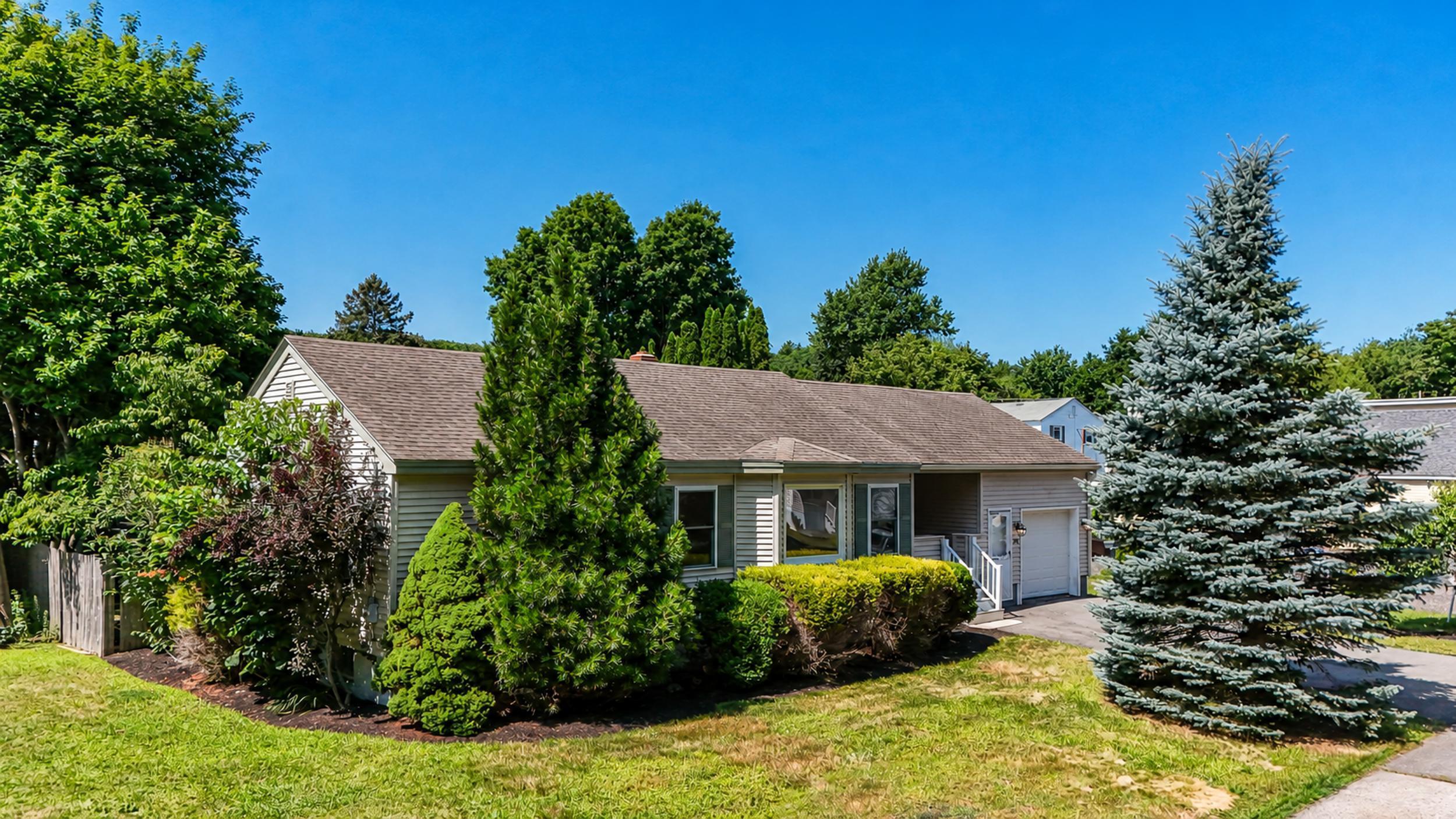 26 Miller Avenue Property Photo 35