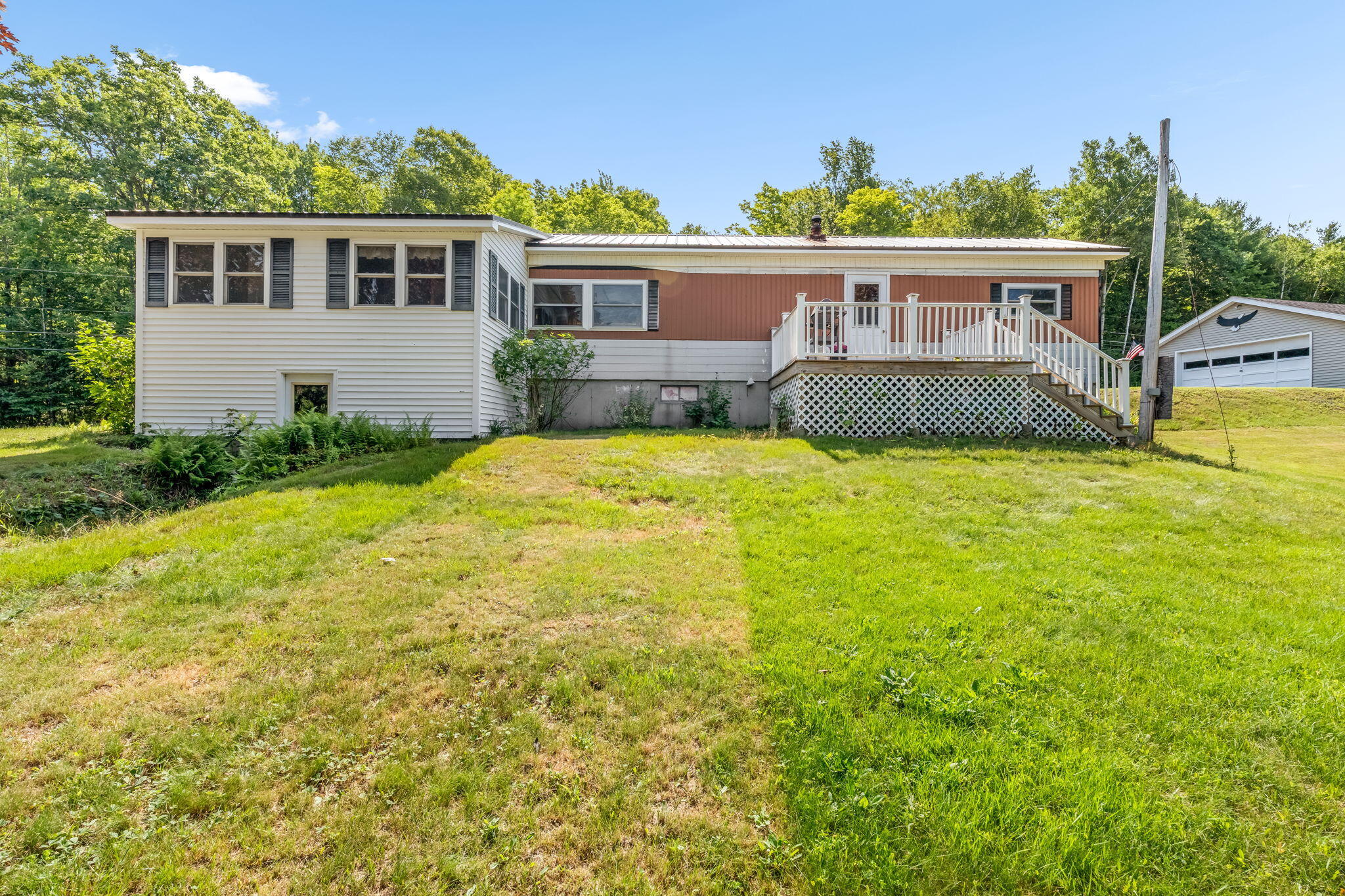 139 E Shore Road Property Photo 31