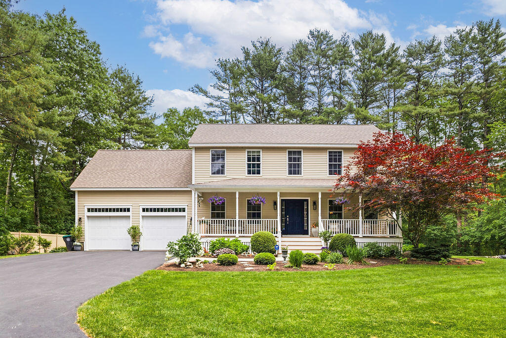 2 Beacon Street Property Photo 1