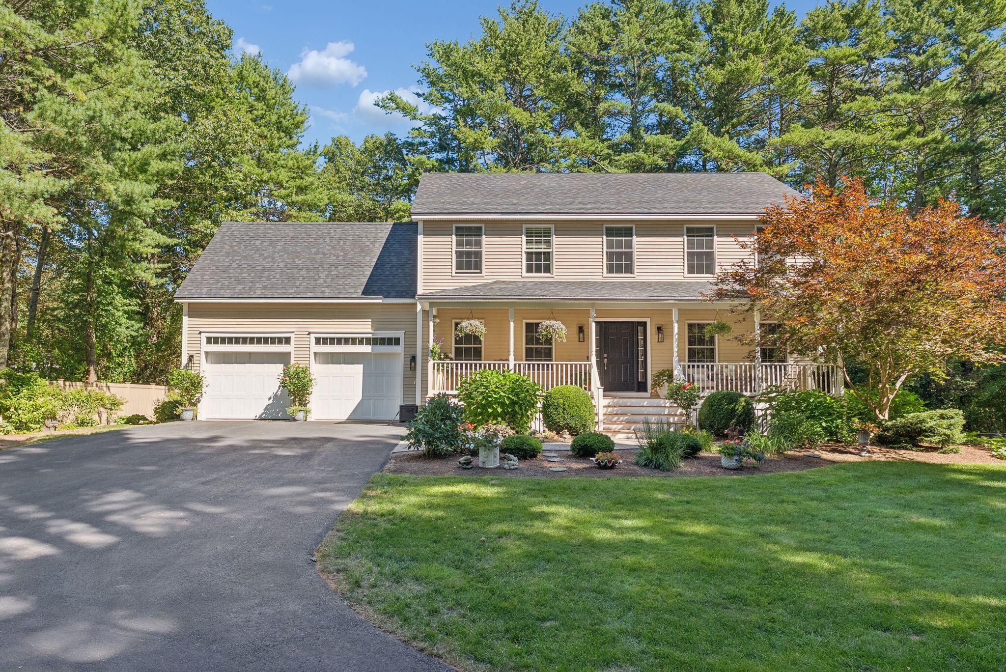 2 Beacon Street Property Photo 1