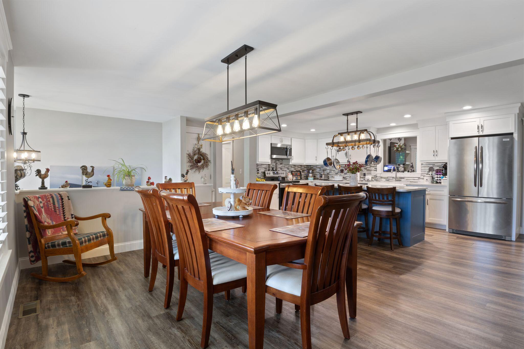 6 Bower Lane Property Photo 11