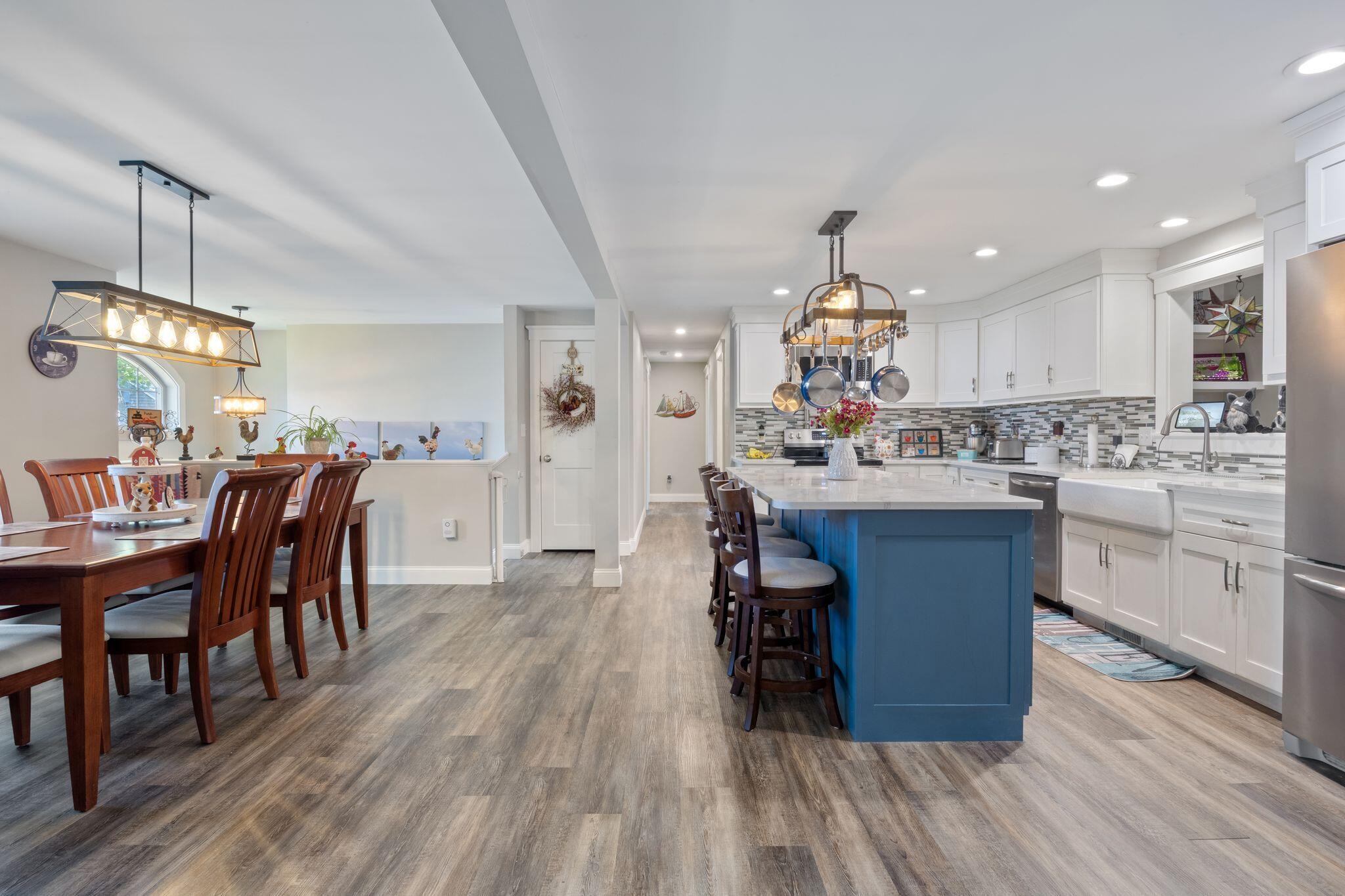 6 Bower Lane Property Photo 19