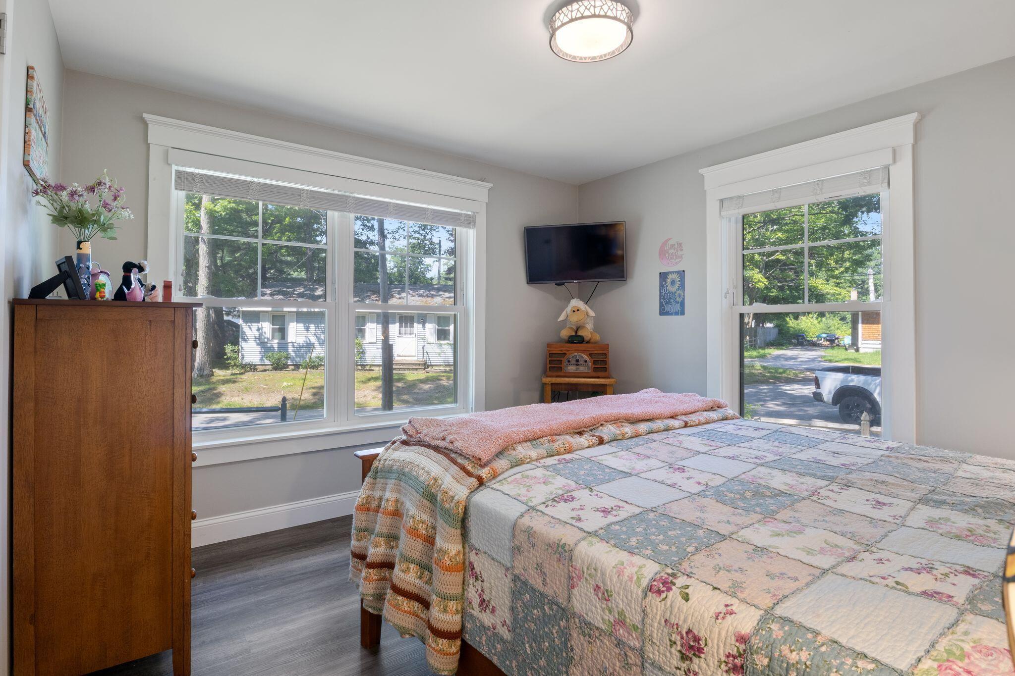 6 Bower Lane Property Photo 24