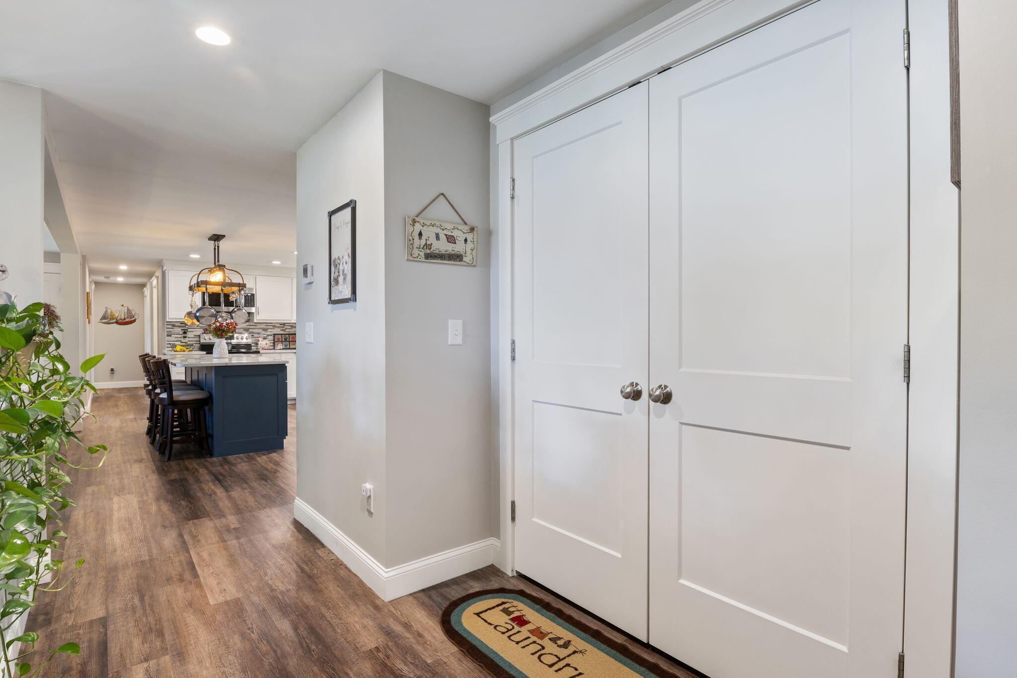 6 Bower Lane Property Photo 32