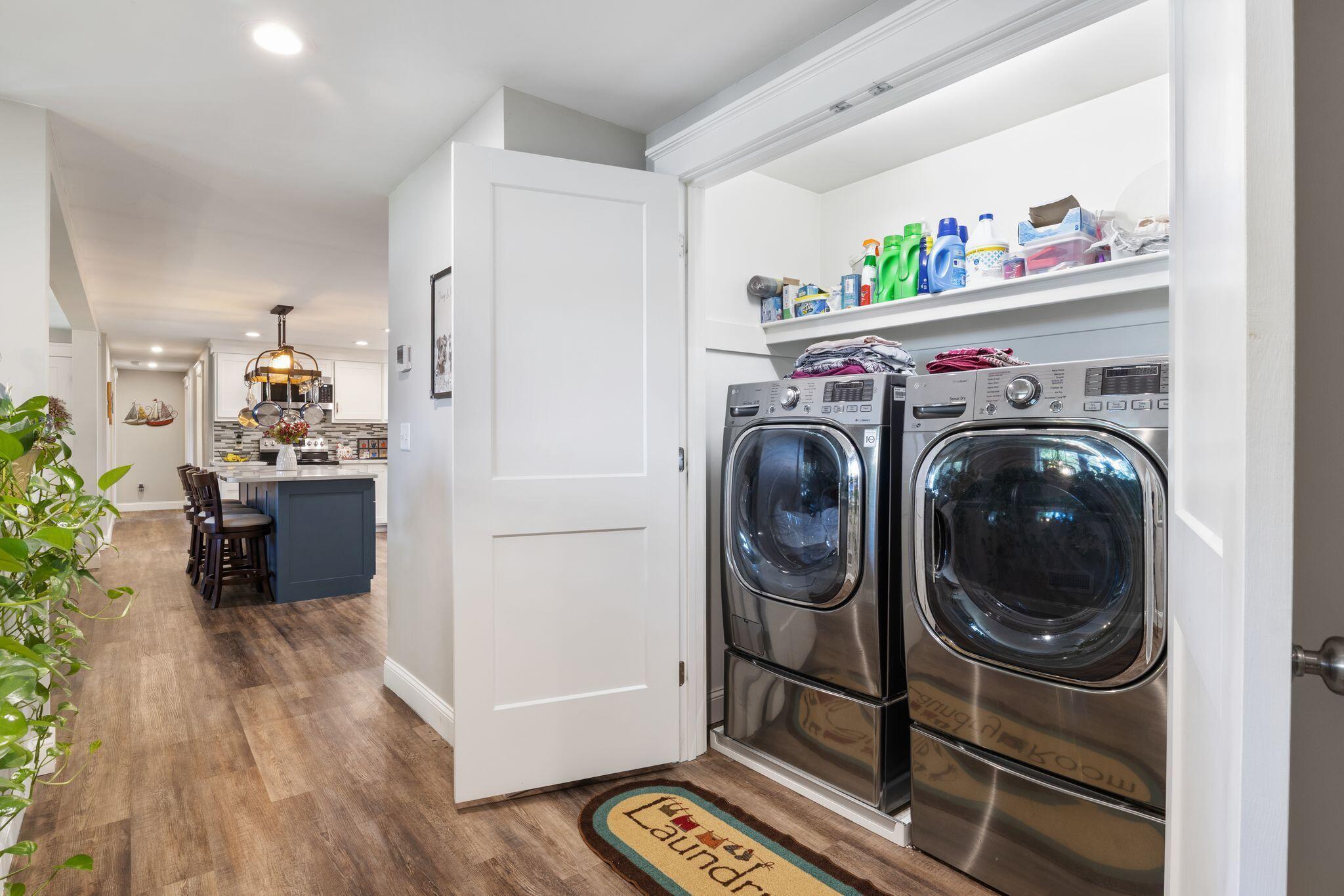 6 Bower Lane Property Photo 33