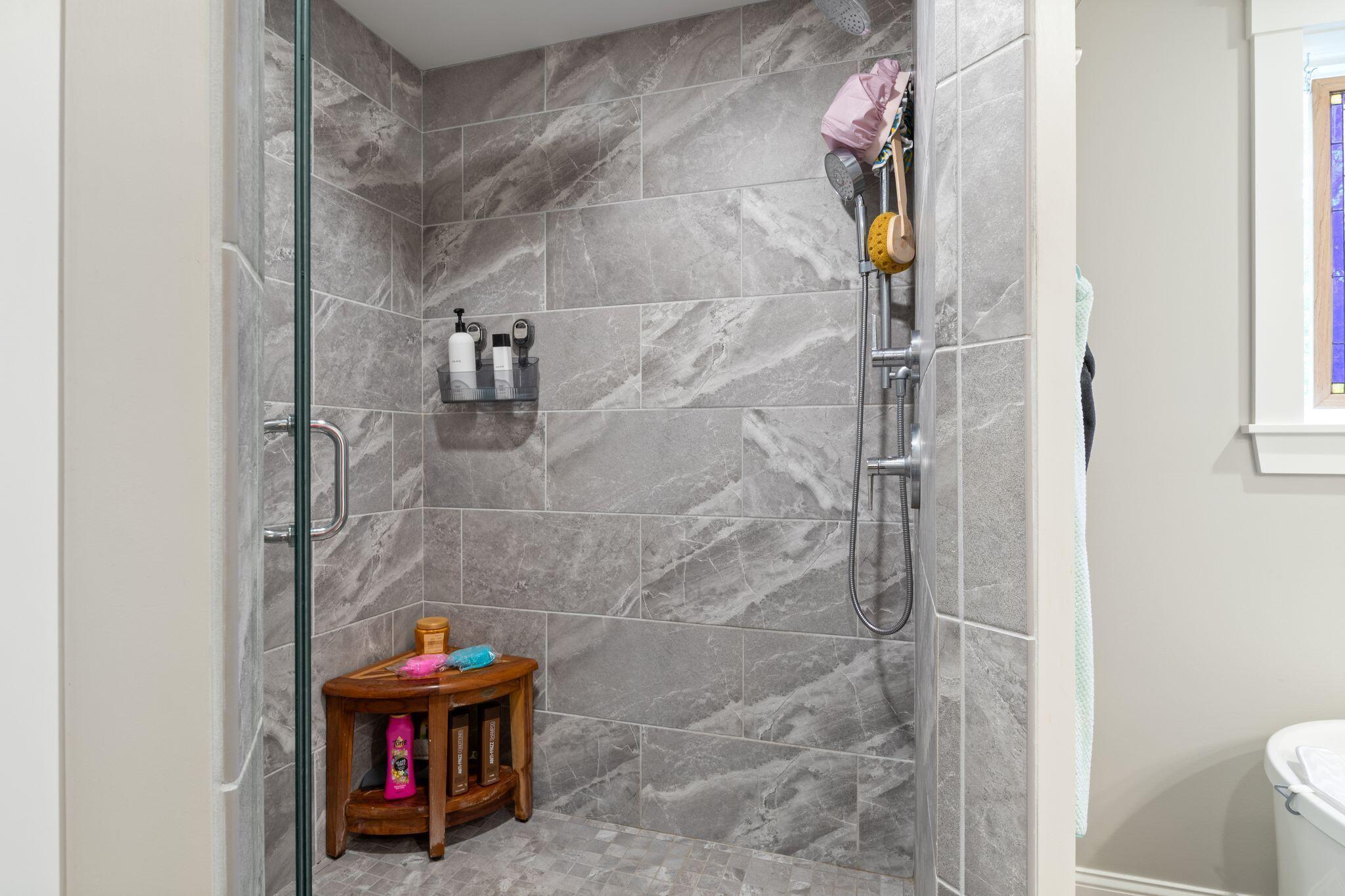 6 Bower Lane Property Photo 41