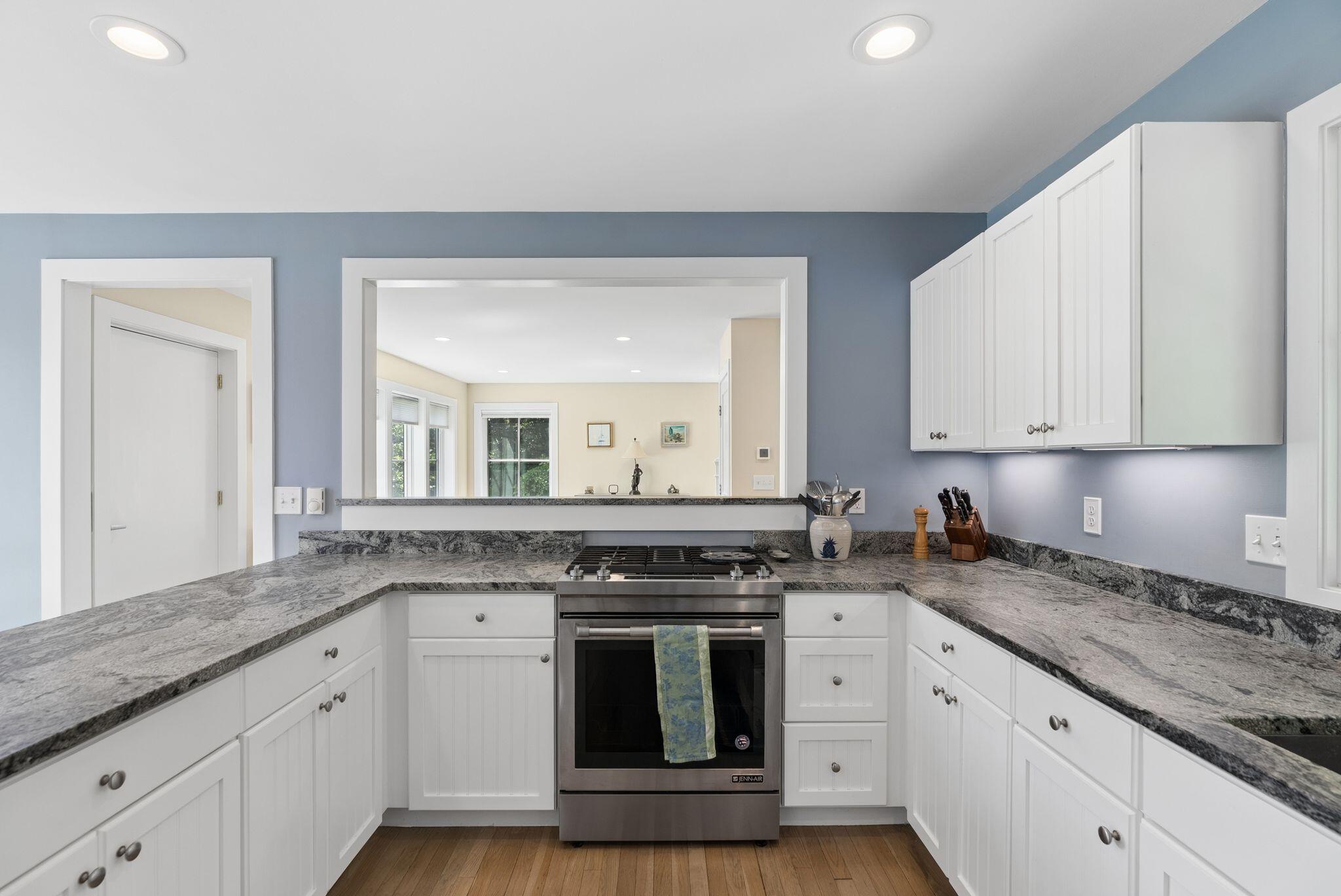 36 Old Boston Road Property Photo 18