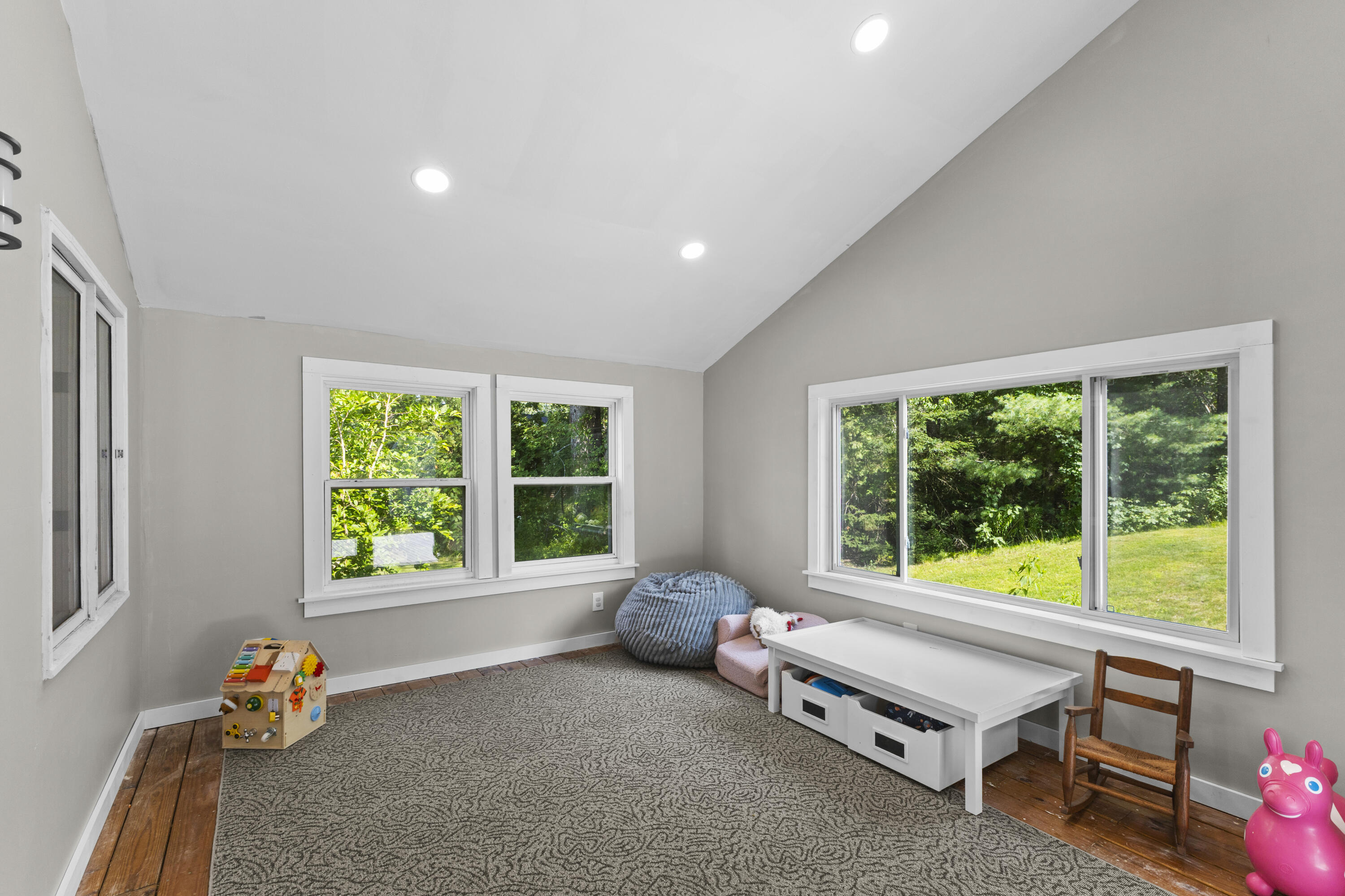 10 Lupine Lane Property Photo 10