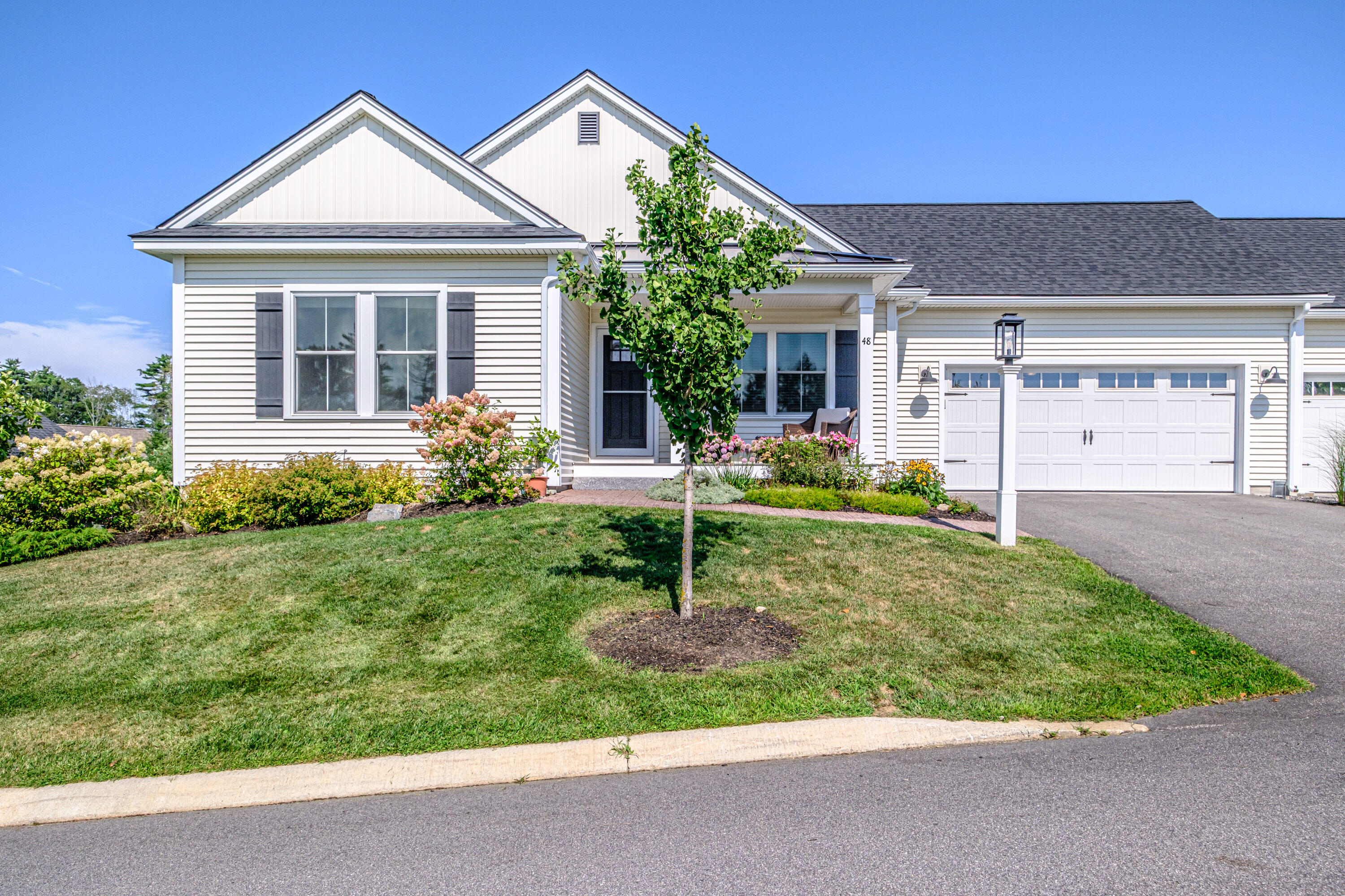 48 Maxwell Woods Drive 3 Property Photo 4