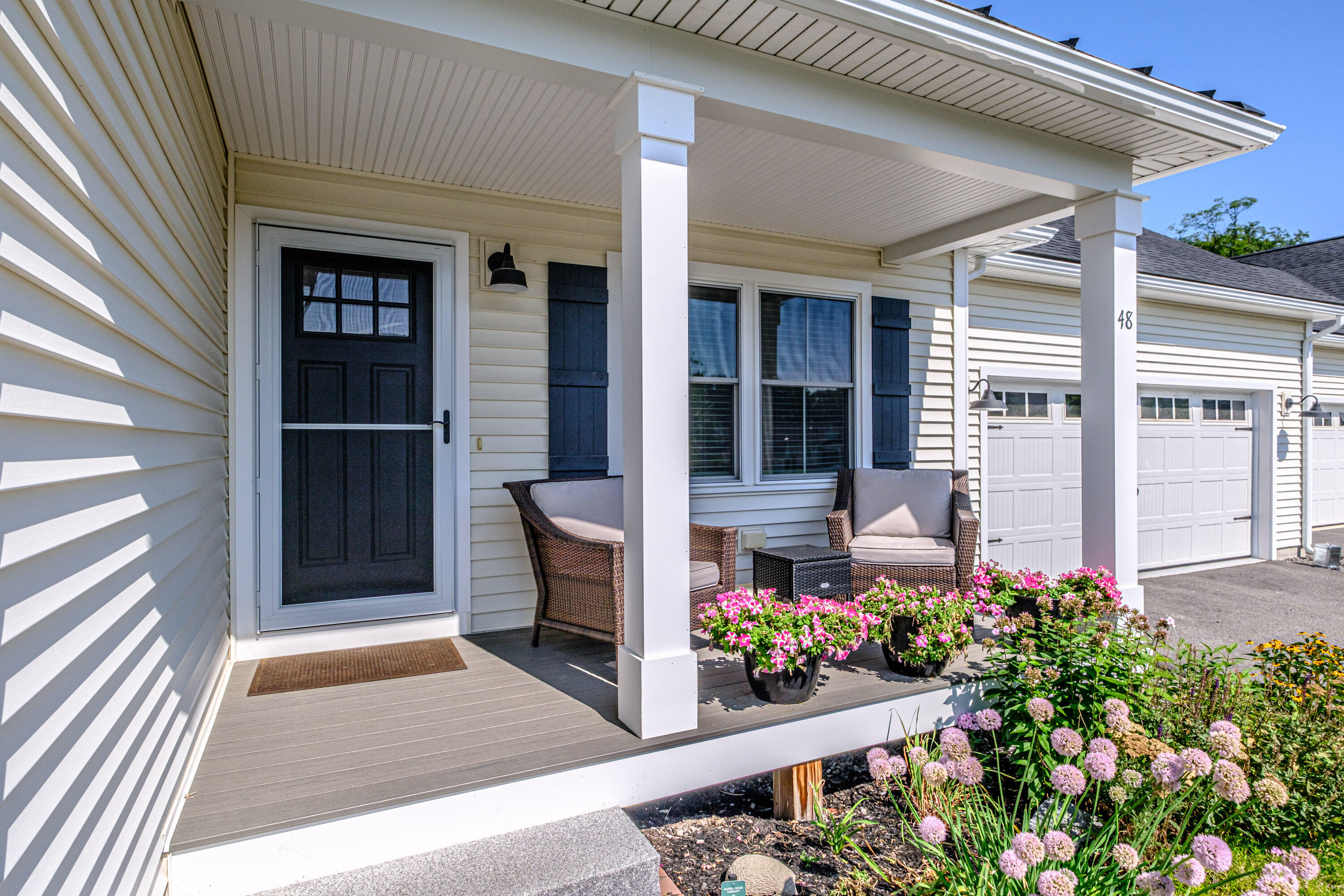 48 Maxwell Woods Drive 3 Property Photo 10