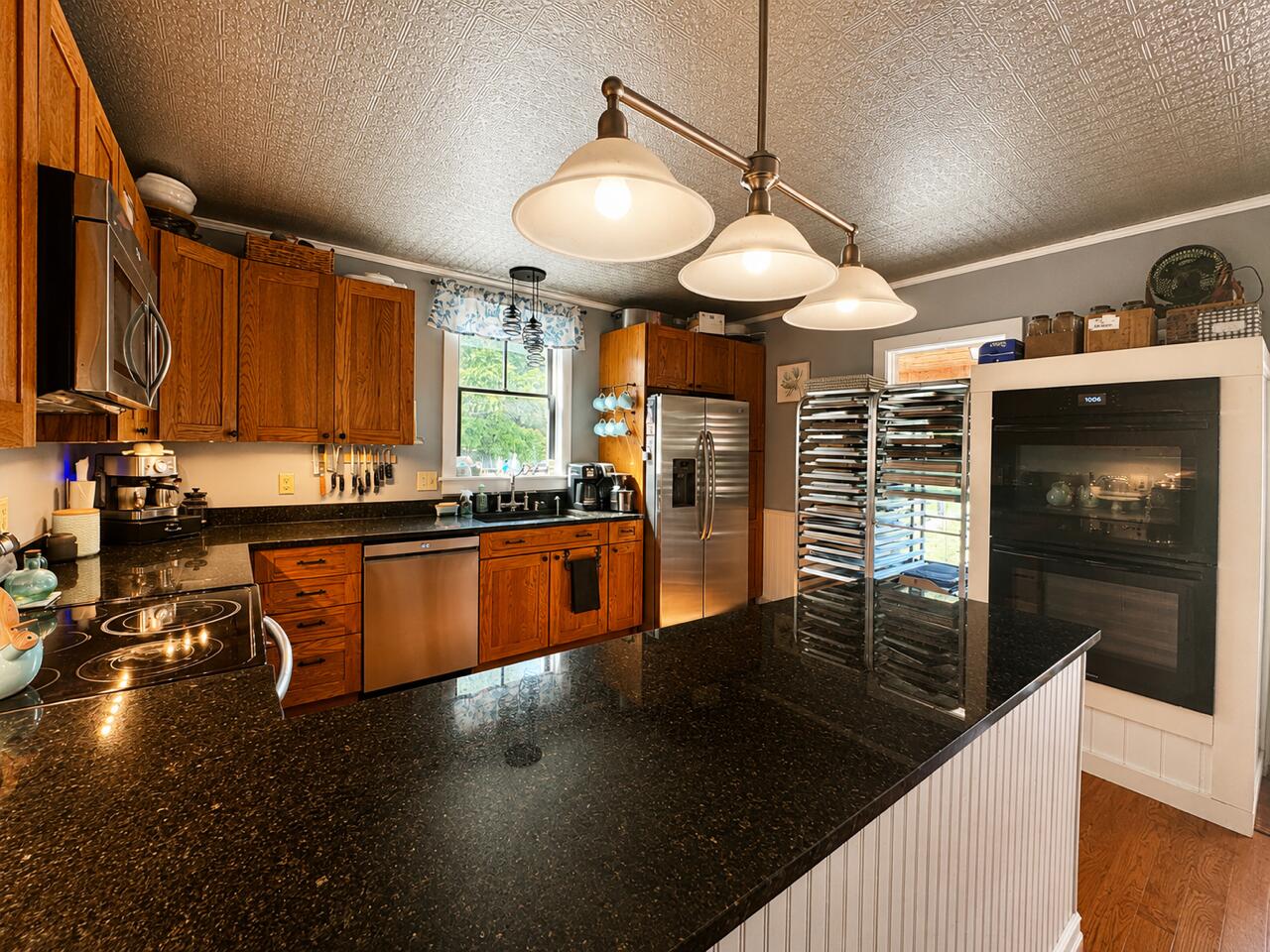 96 Dyer's Bay Road Property Photo 4