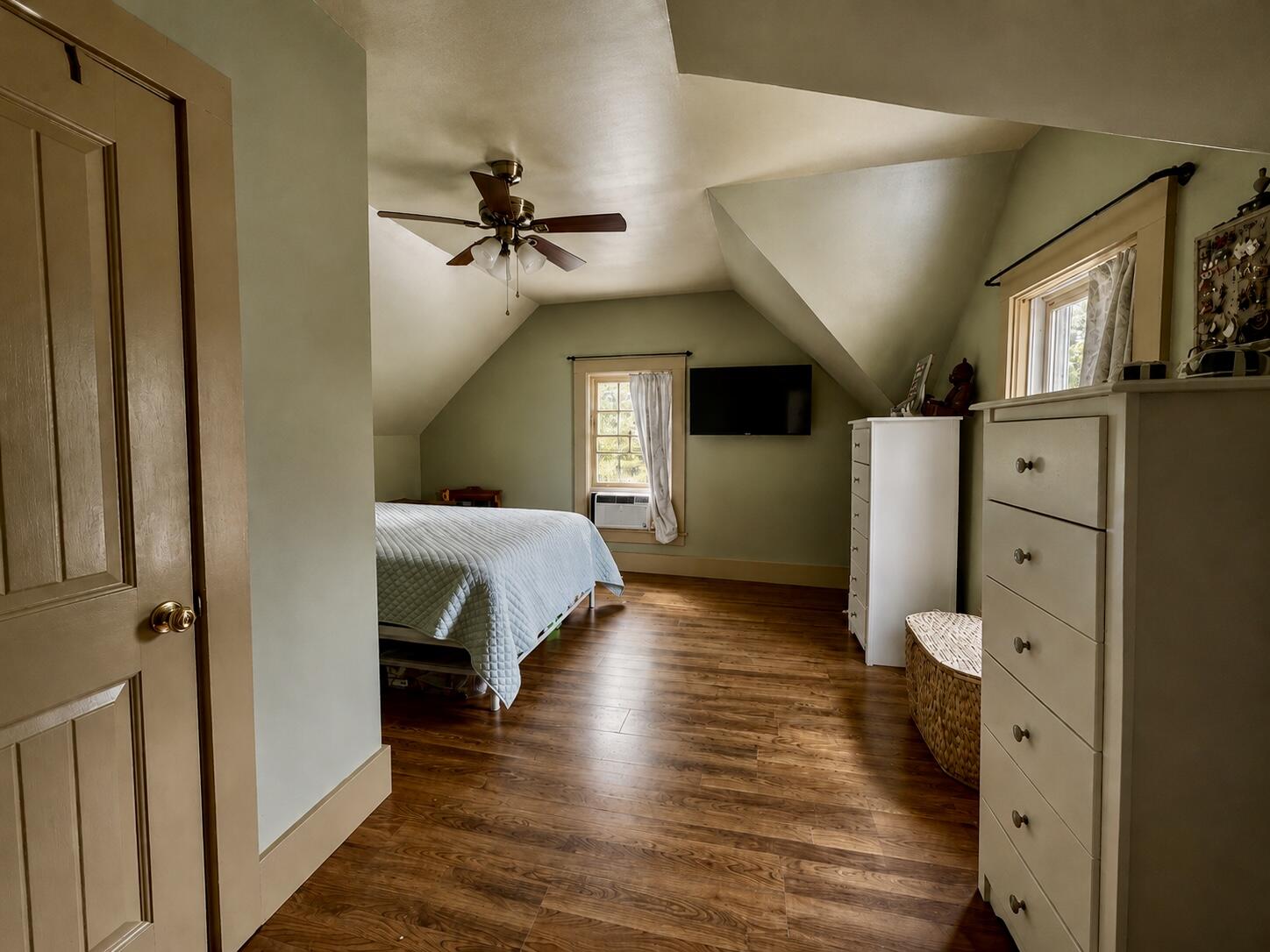 96 Dyer's Bay Road Property Photo 34