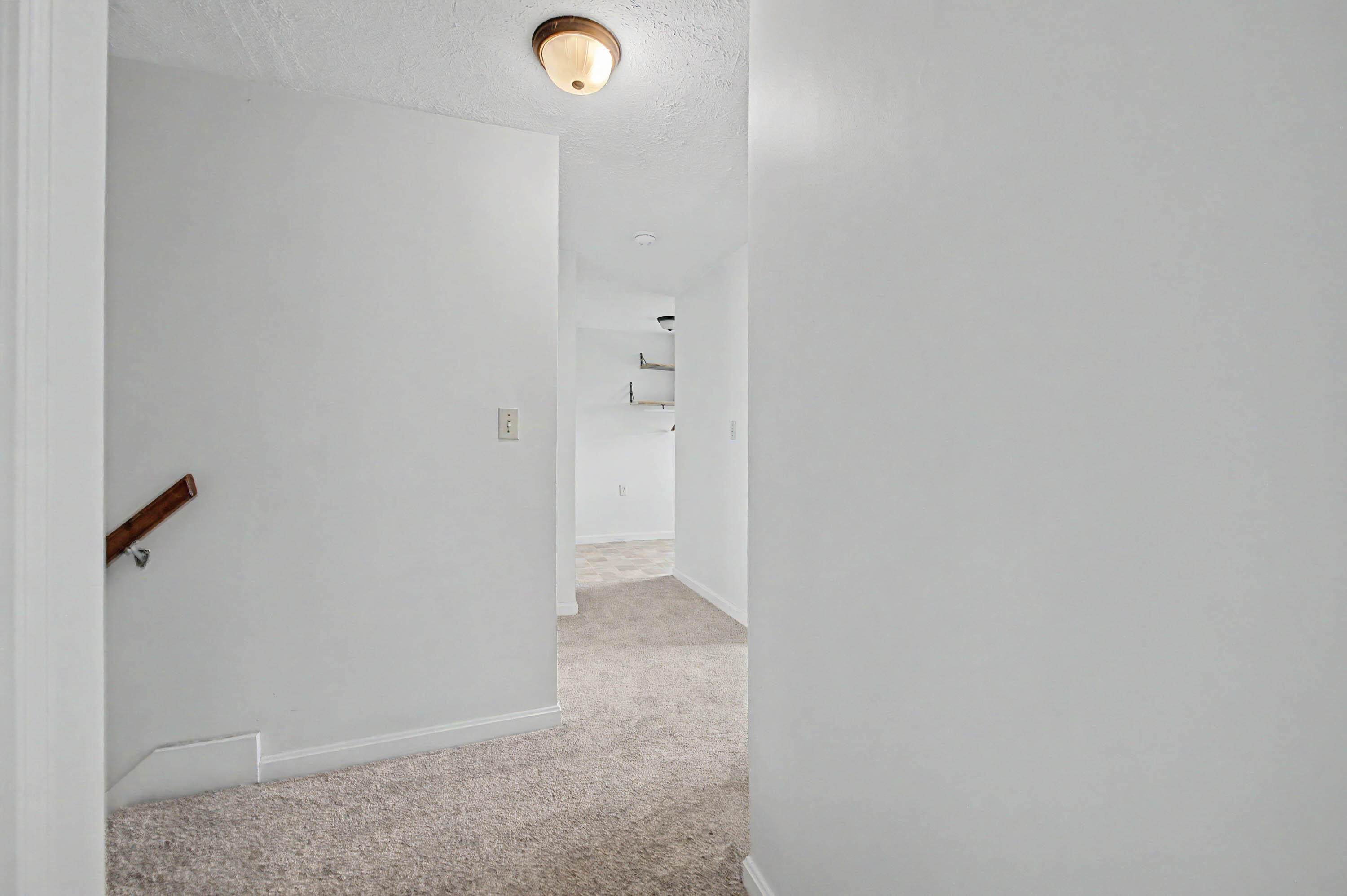 71 Middle Road Property Photo 21