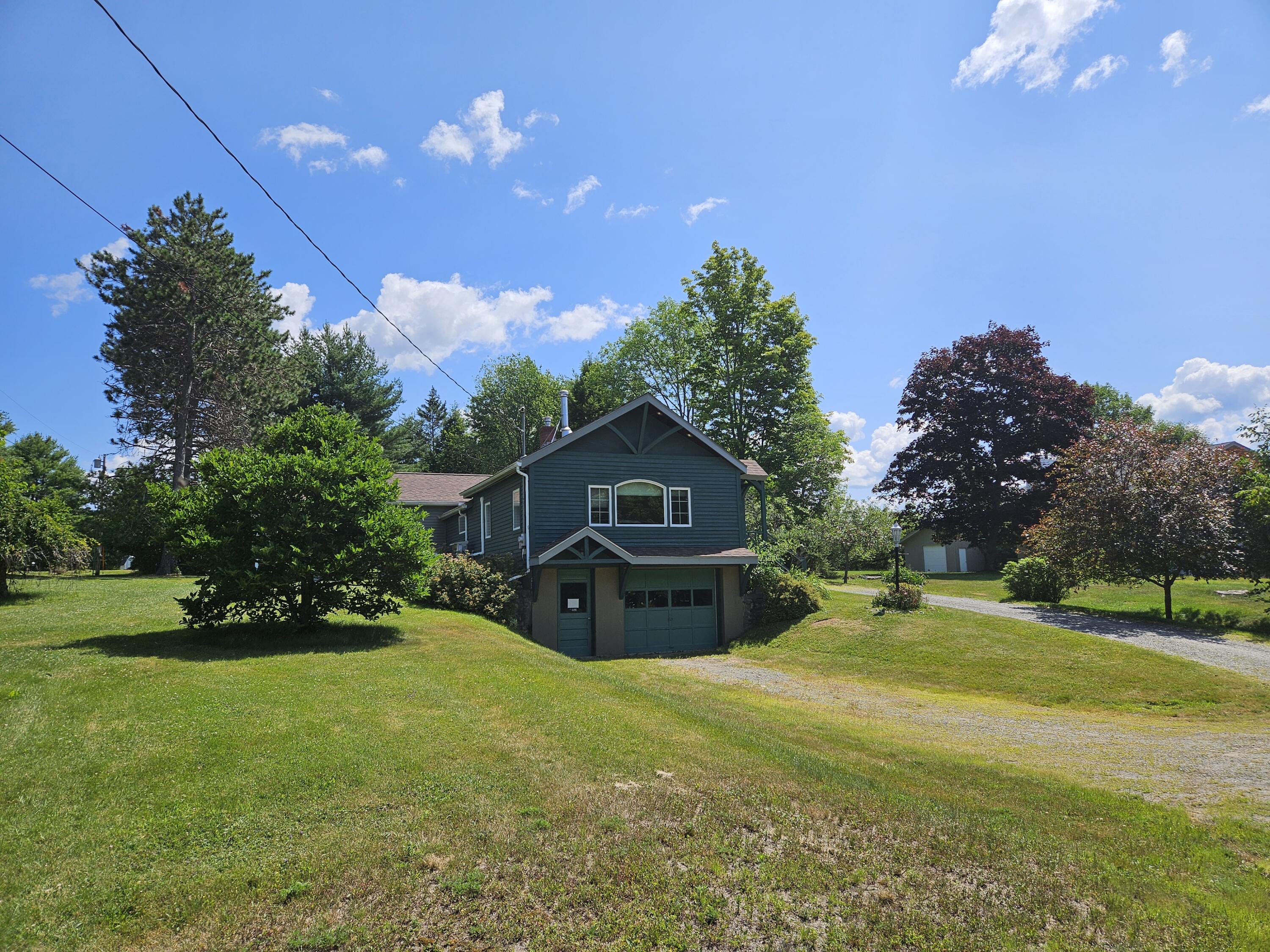 626 College Avenue Property Photo 1