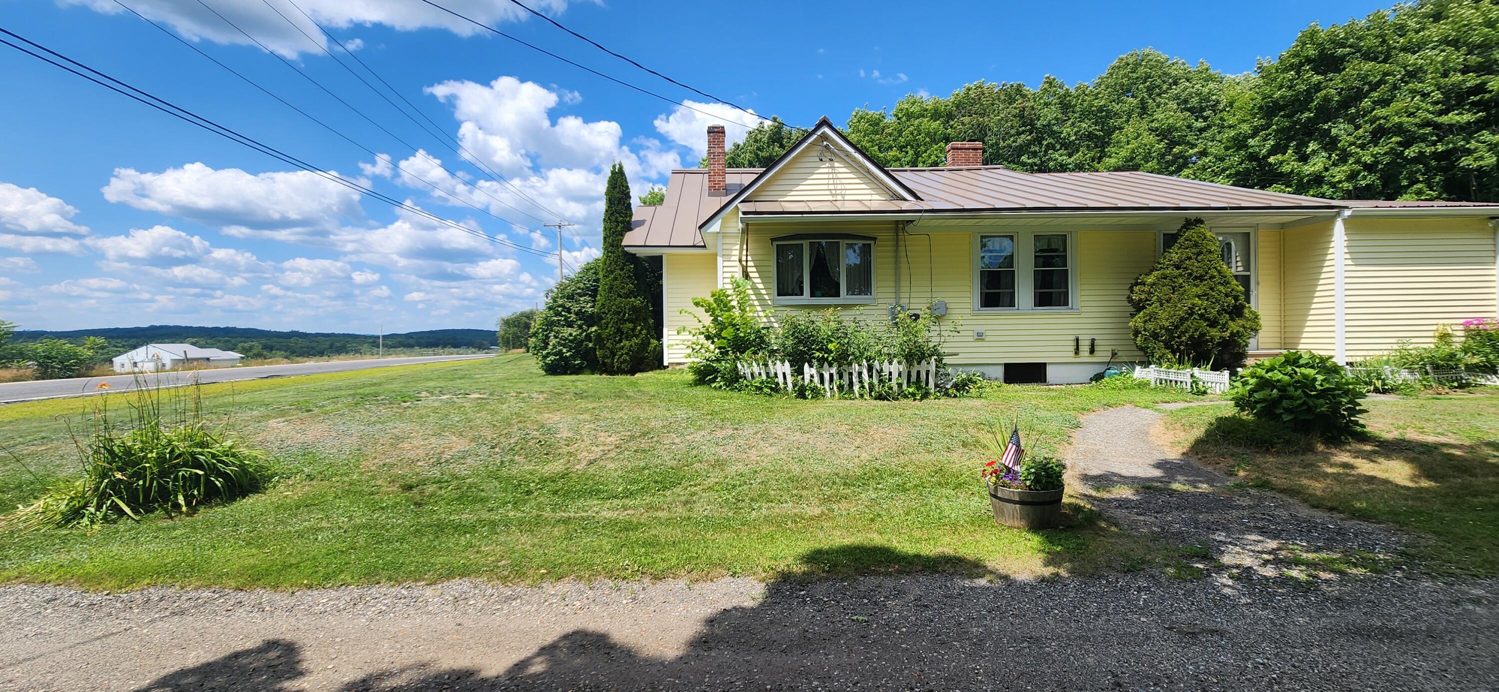 241 Leeds Junction Road Property Photo 2