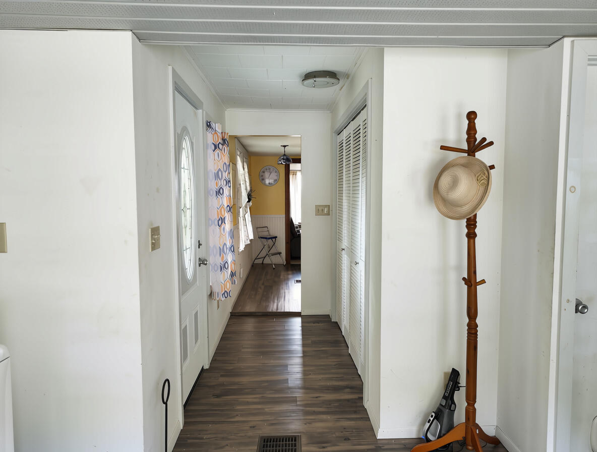241 Leeds Junction Road Property Photo 7