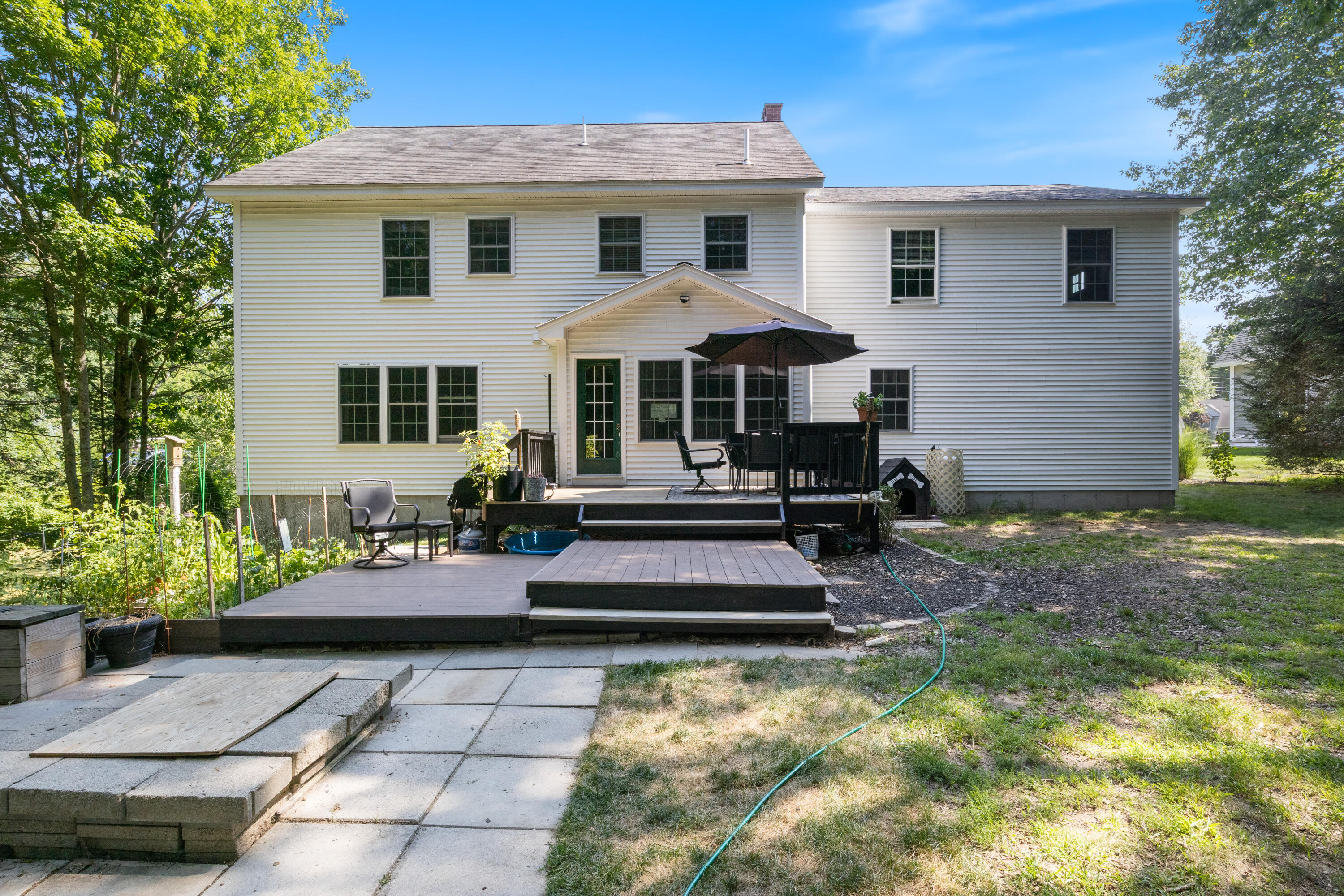 7 Jordan Drive Property Photo 6
