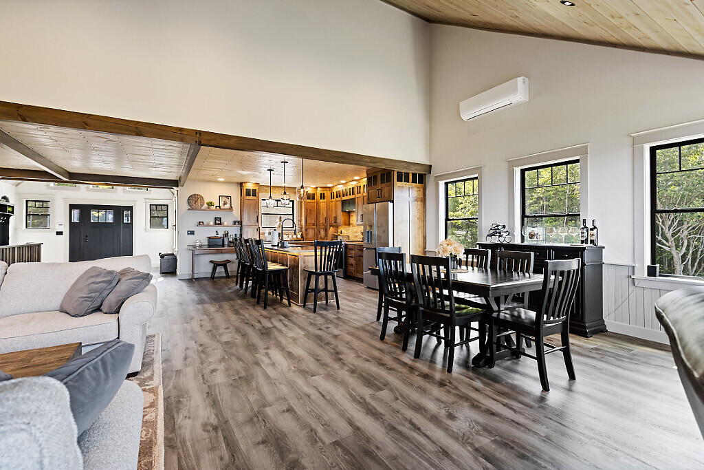 84 Moosehead Isle Road Property Photo 38