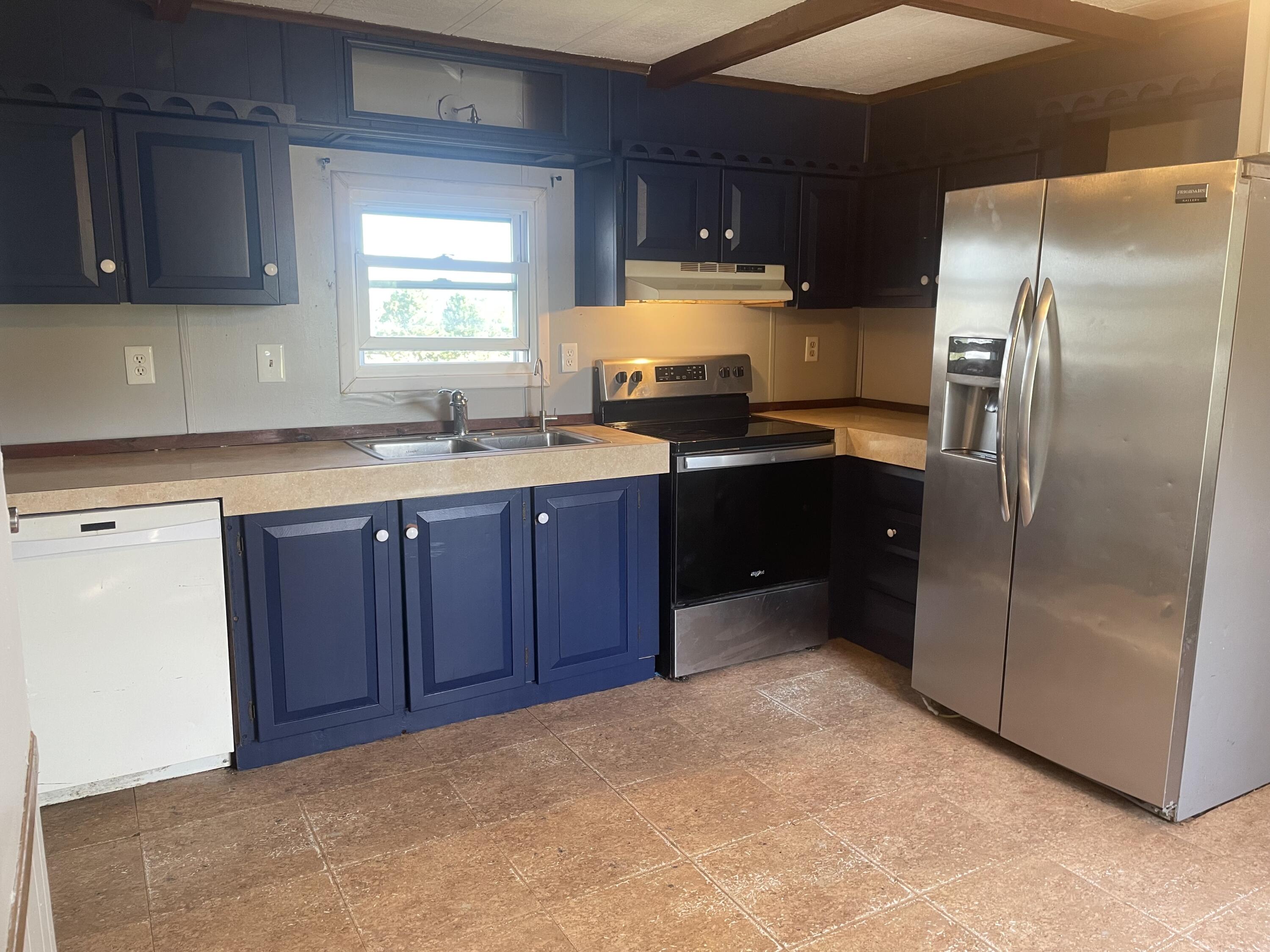 111 Thomas Hill Road Property Photo 2