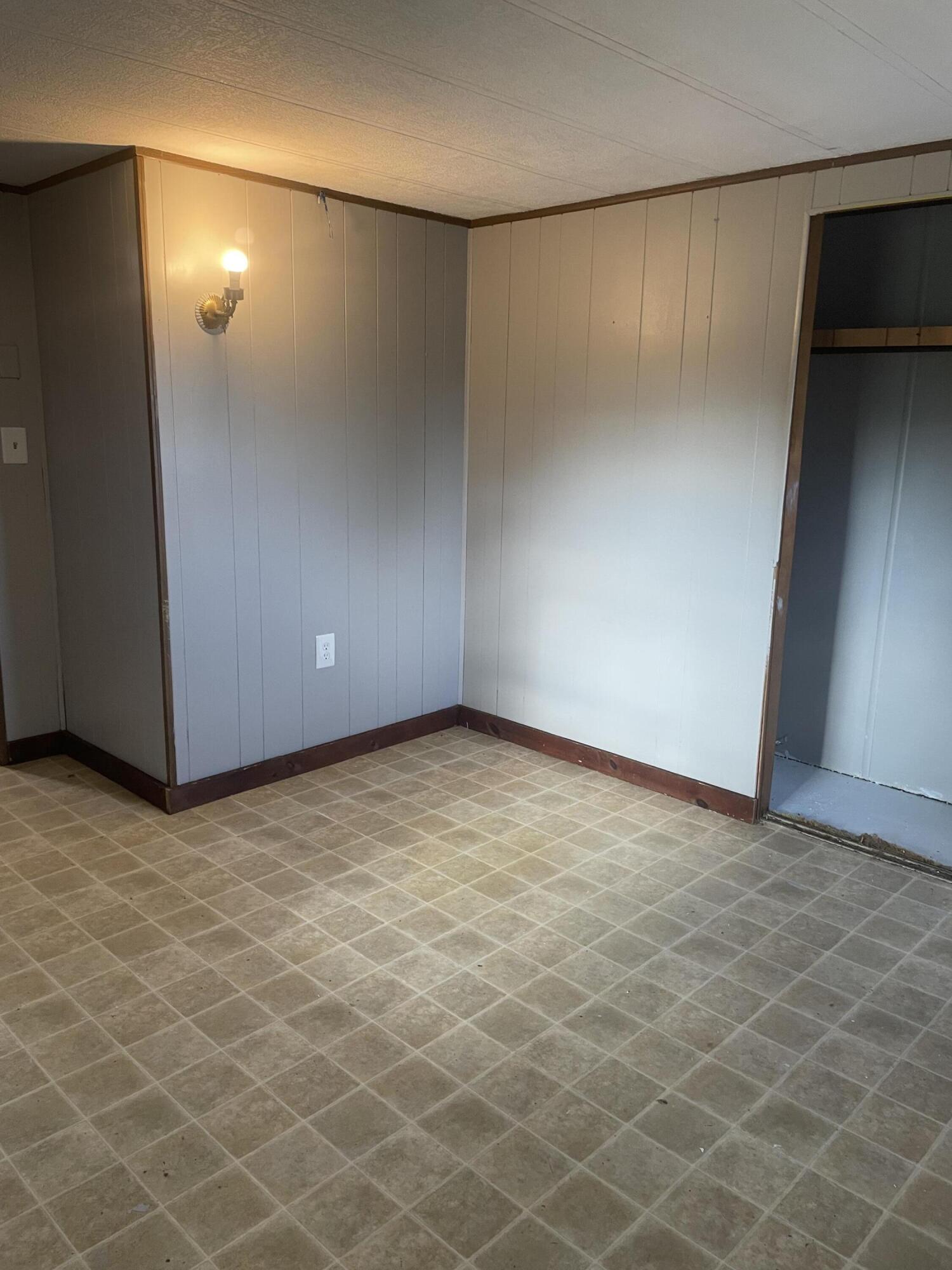 111 Thomas Hill Road Property Photo 14