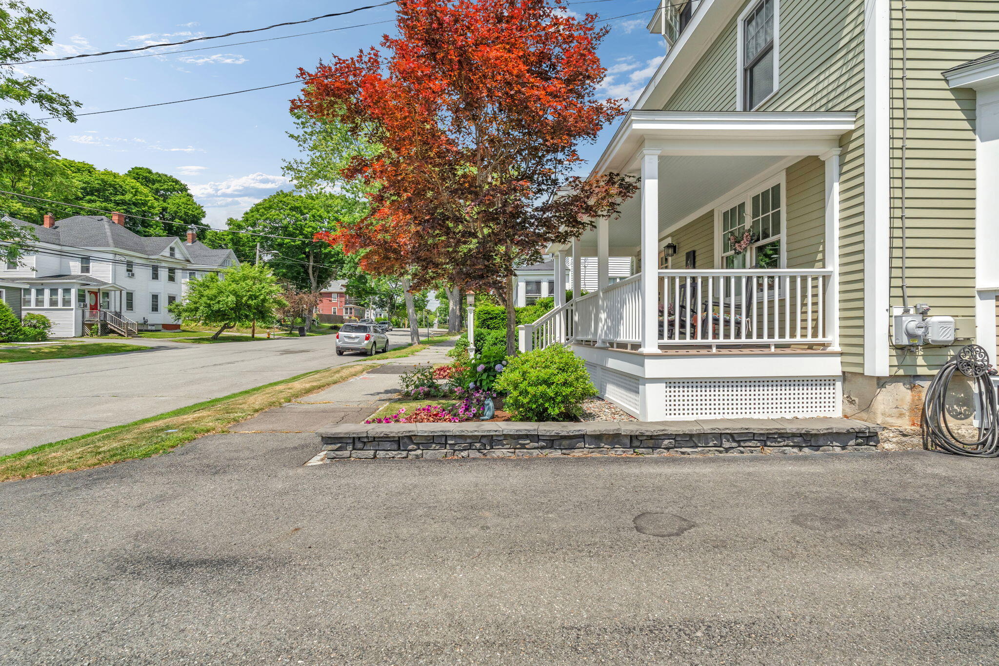 143 Maple Street Property Photo 6