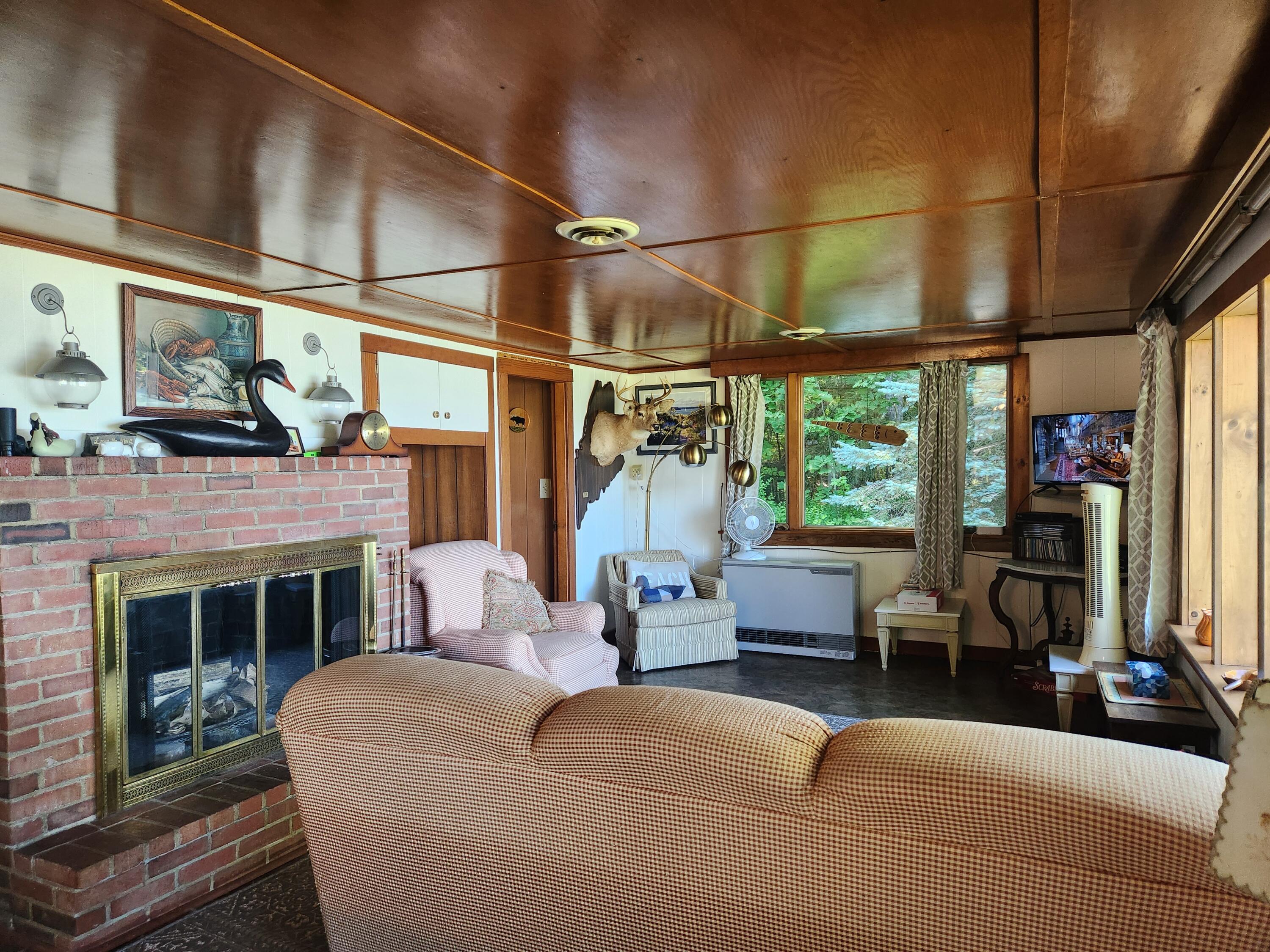 84 Pinewood Cove Road Property Photo 7