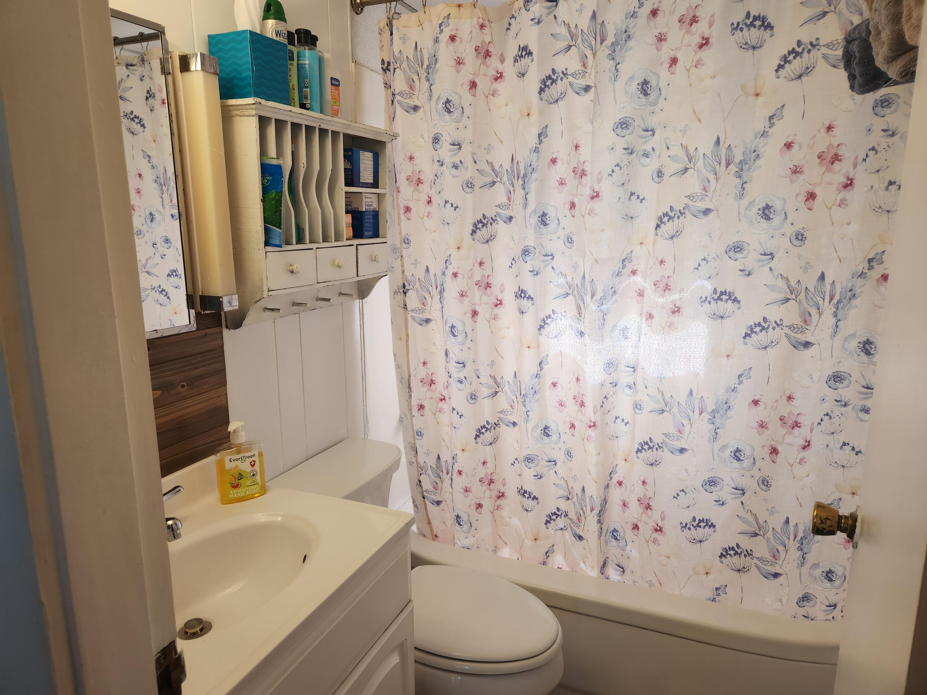 84 Pinewood Cove Road Property Photo 11