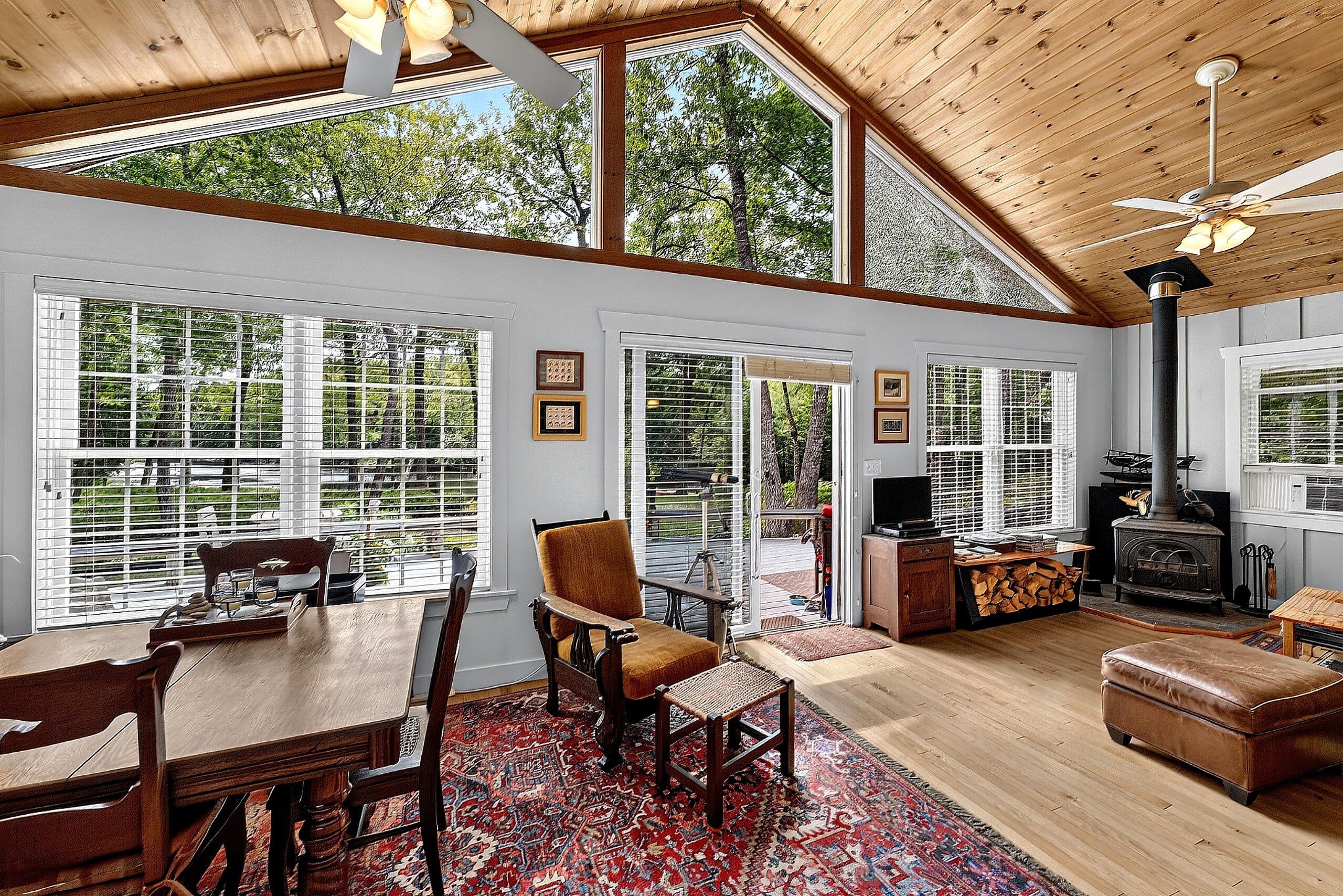 6 Lake Como Drive Property Photo 21