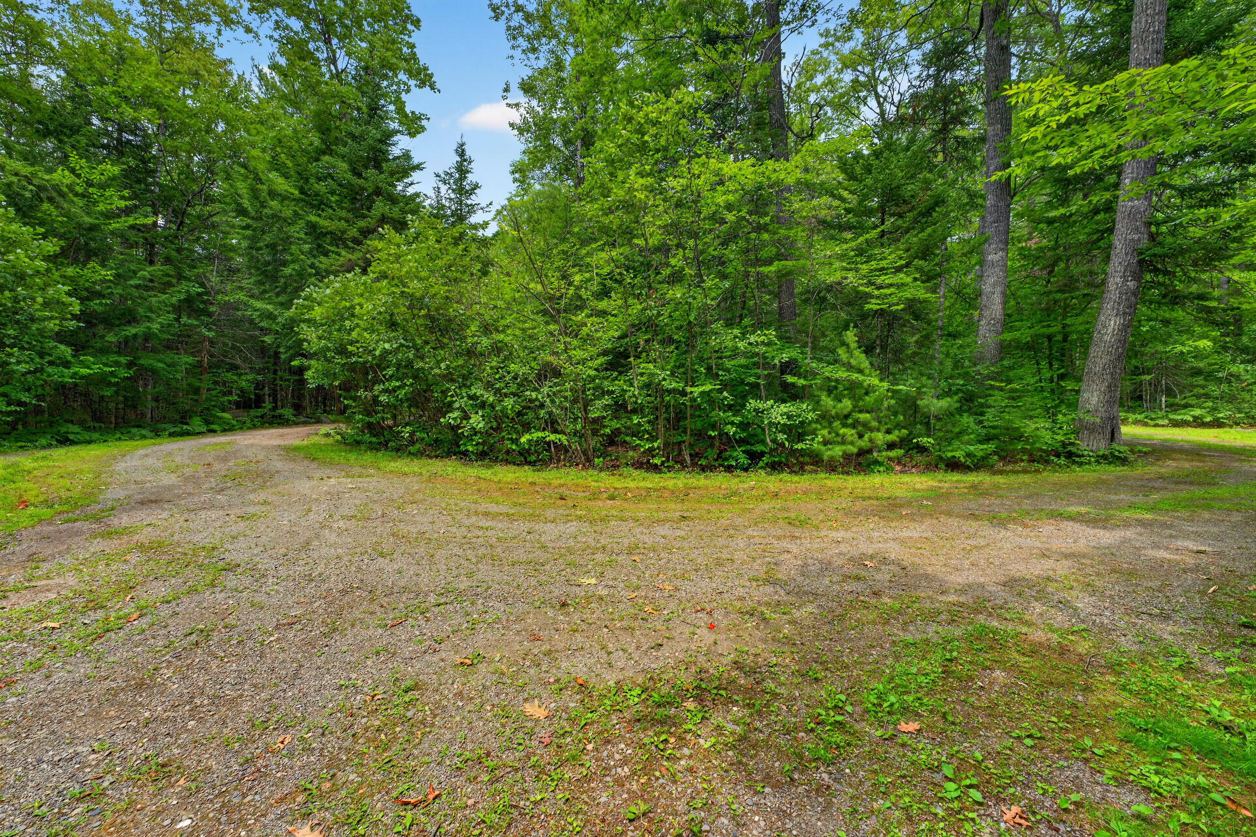 6 Lake Como Drive Property Photo 50