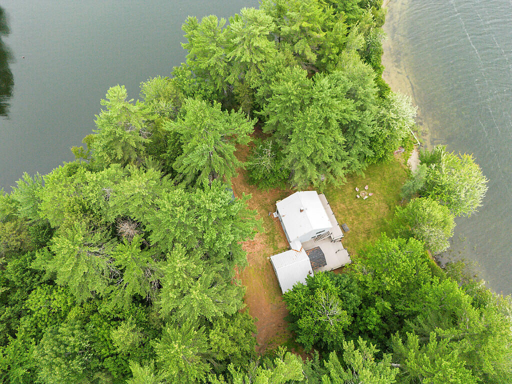 85 Woods Grove Lane Property Photo 4