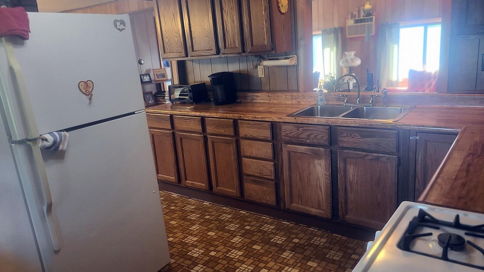 178 Irish Settlement Road Property Photo 3